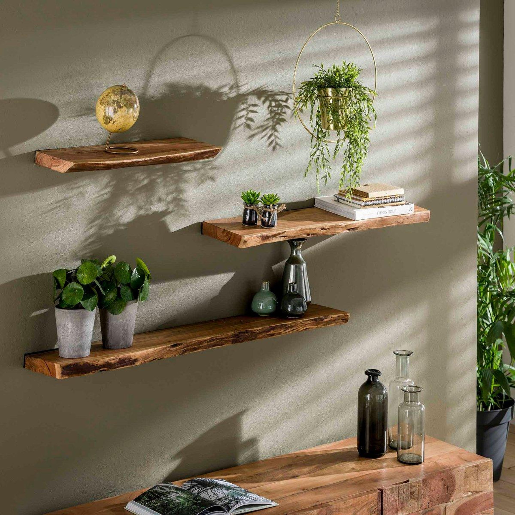 Voir la diapositive 3 : JLC KREATION Étagère murale en bois d'acacia massif 90cm ernest