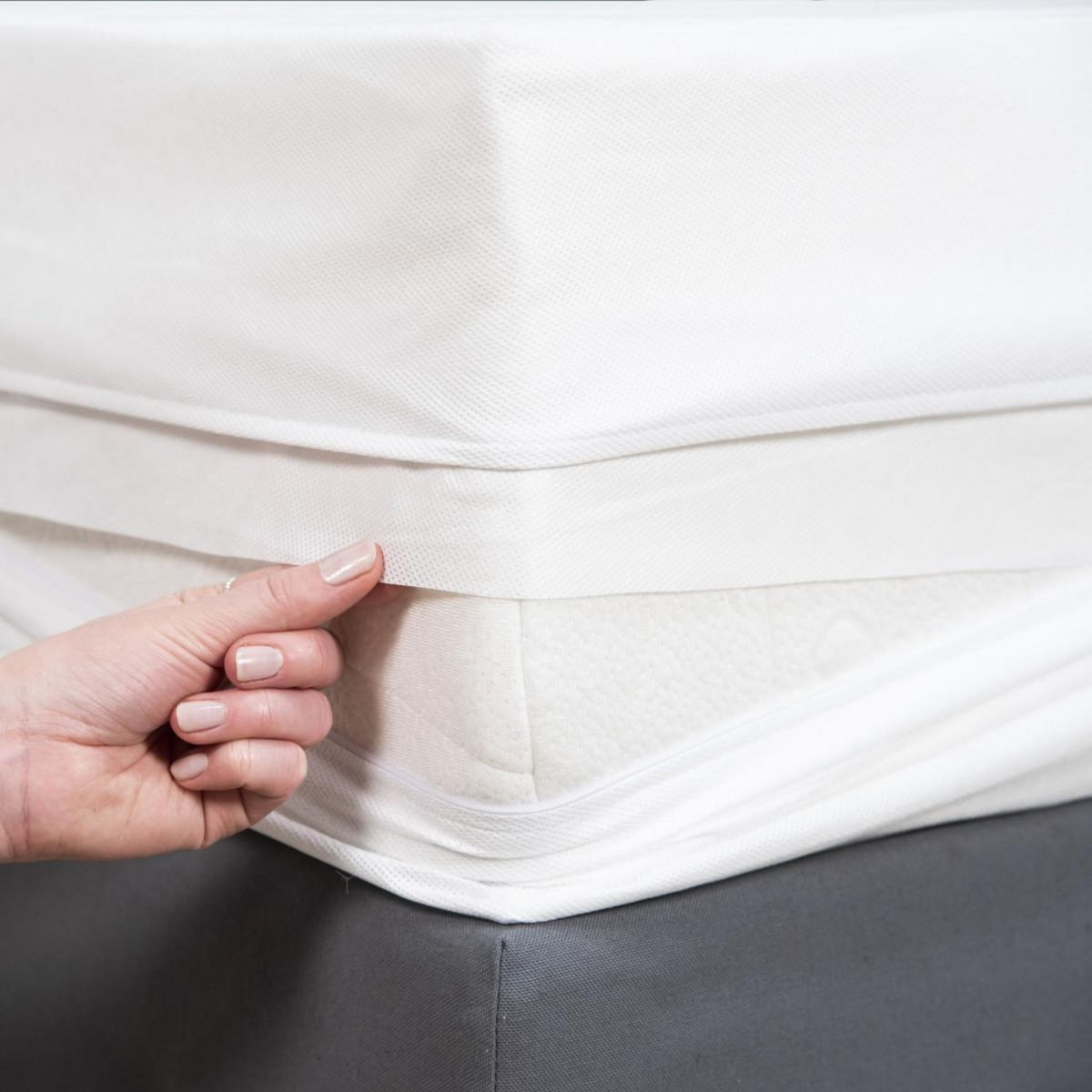 FUTURE HOME Housse intégrale anti punaise de lit