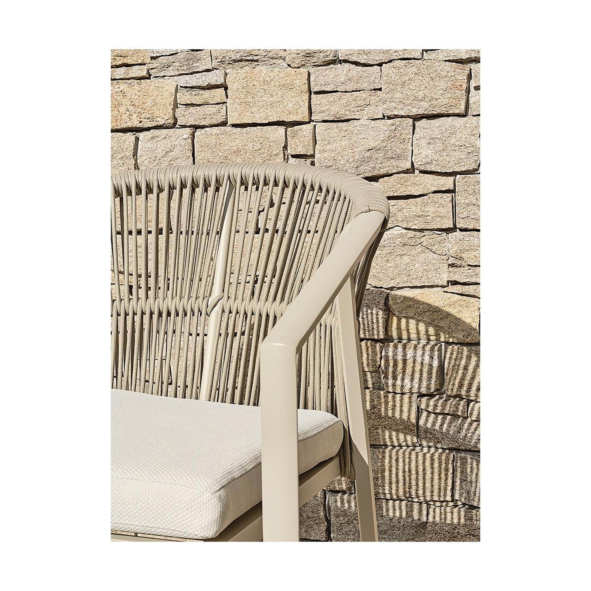 Voir la diapositive 3 : Paris Prix Lot de 2 fauteuils de jardin empilables  gambi  79cm grège