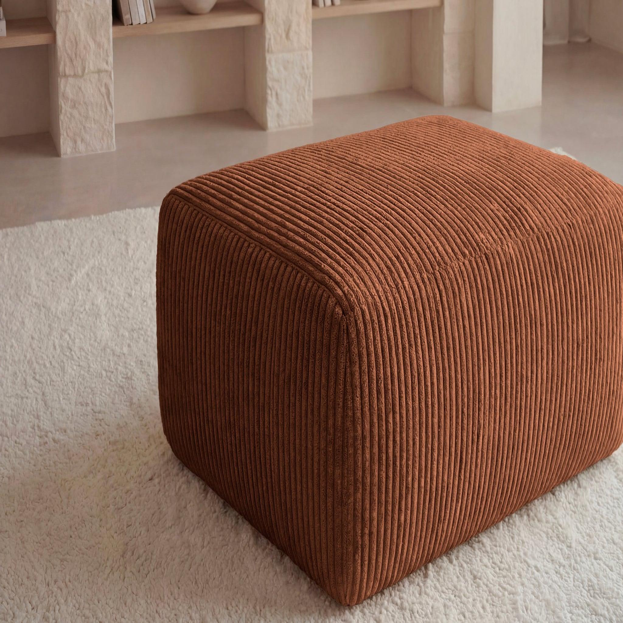 Voir la diapositive 5 : CASANOVA PARIS Olympe - pouf en petit velours côtelé 100x68x42
