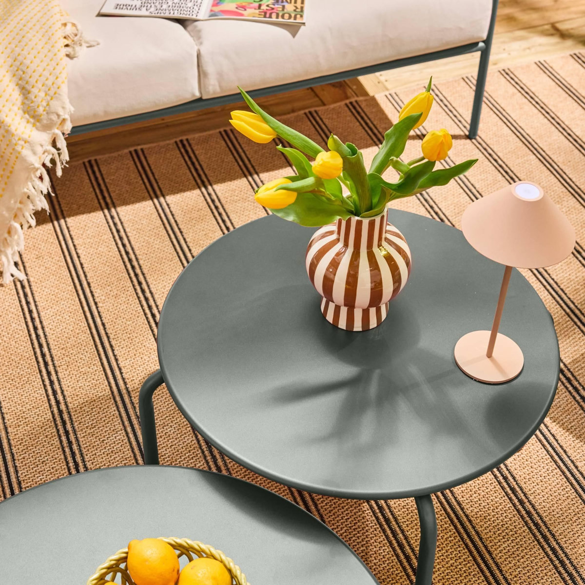 SWEEEK Salon de jardin LUANDA en acier, 7 places