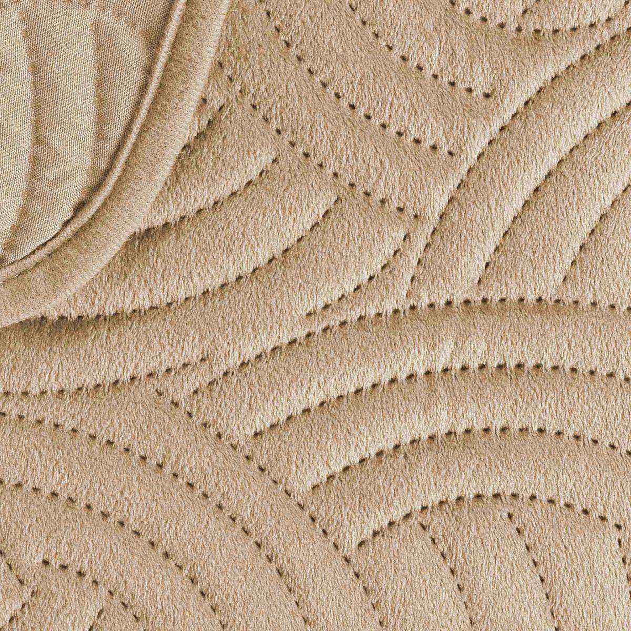 Voir la diapositive 6 : Douceur d'Intérieur Couvre-lit & 2 housses de coussin  solange  240x260cm beige lin