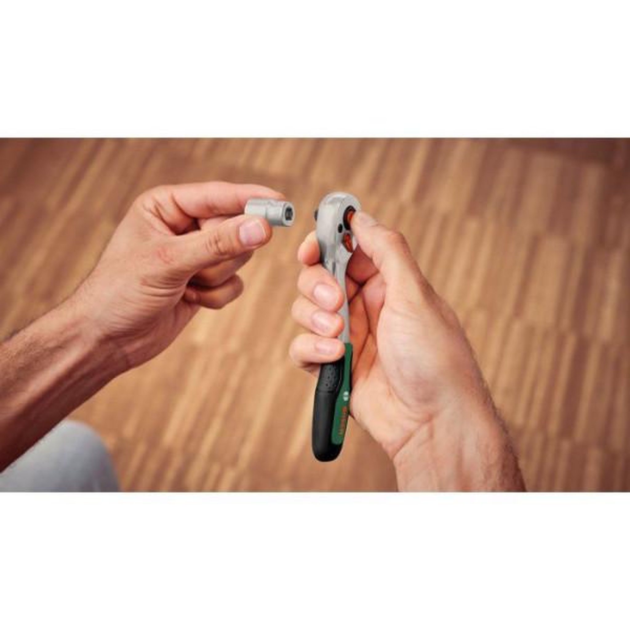 Voir la diapositive 6 : BOSCH Set d'outils 134 pcs bosch