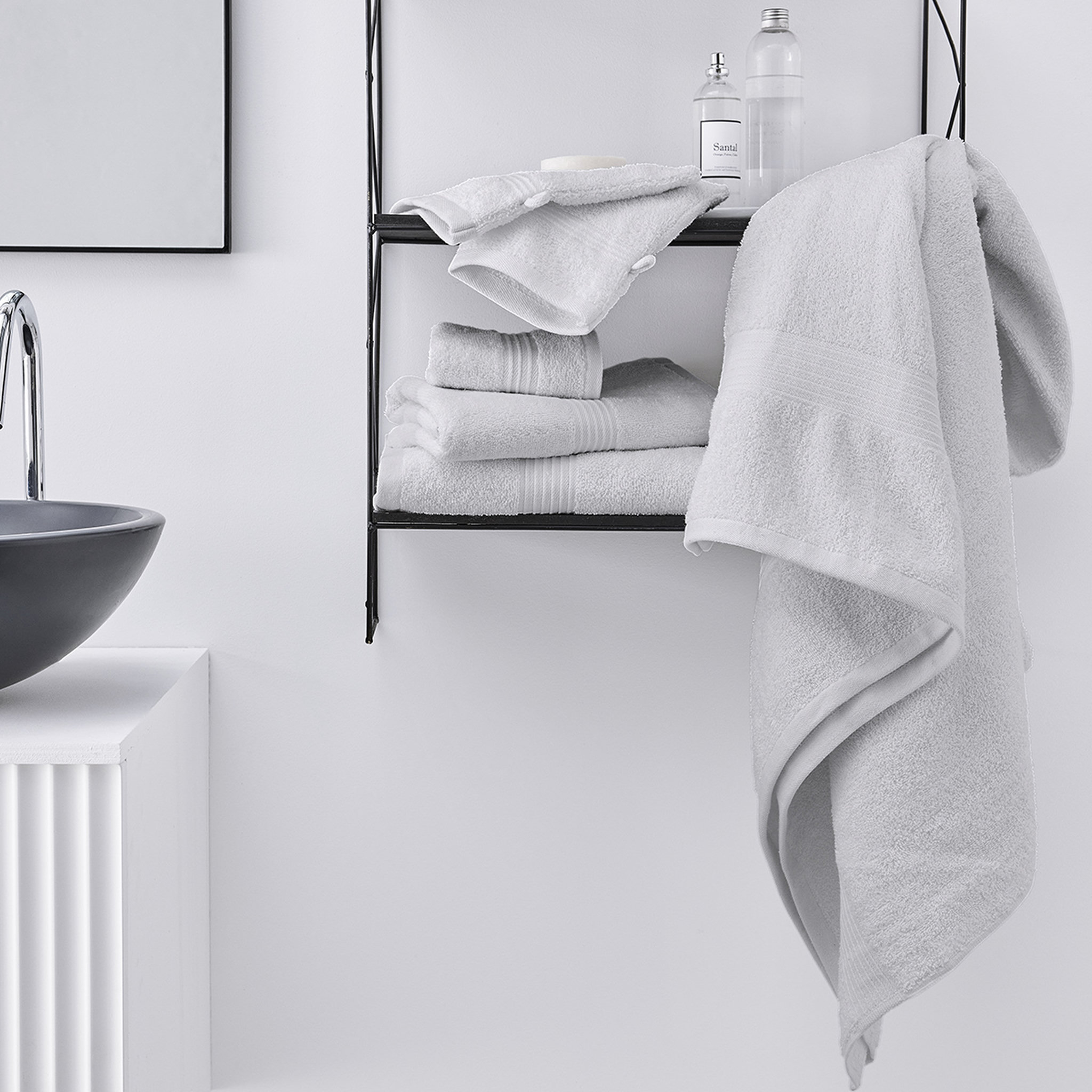 Voir la diapositive 3 : TODAY Tapis de bain uni en coton 700 g/m²