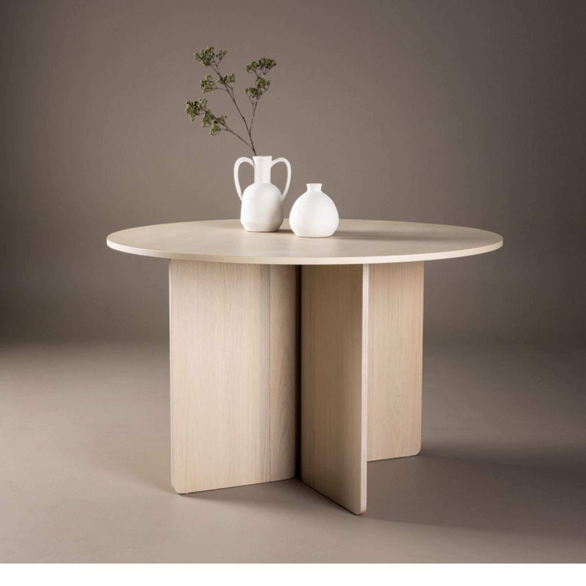 Voir la diapositive 5 : Paris Prix Table à manger ronde  tyreso  120cm naturel