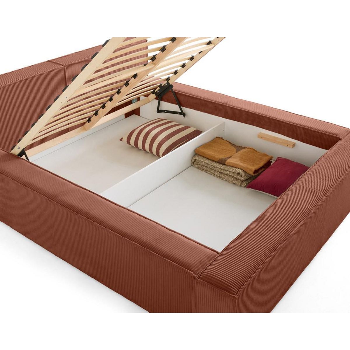 LISA DESIGN Stella - lit coffre - 140x190 cm - sommier inclus - en velours côtelé