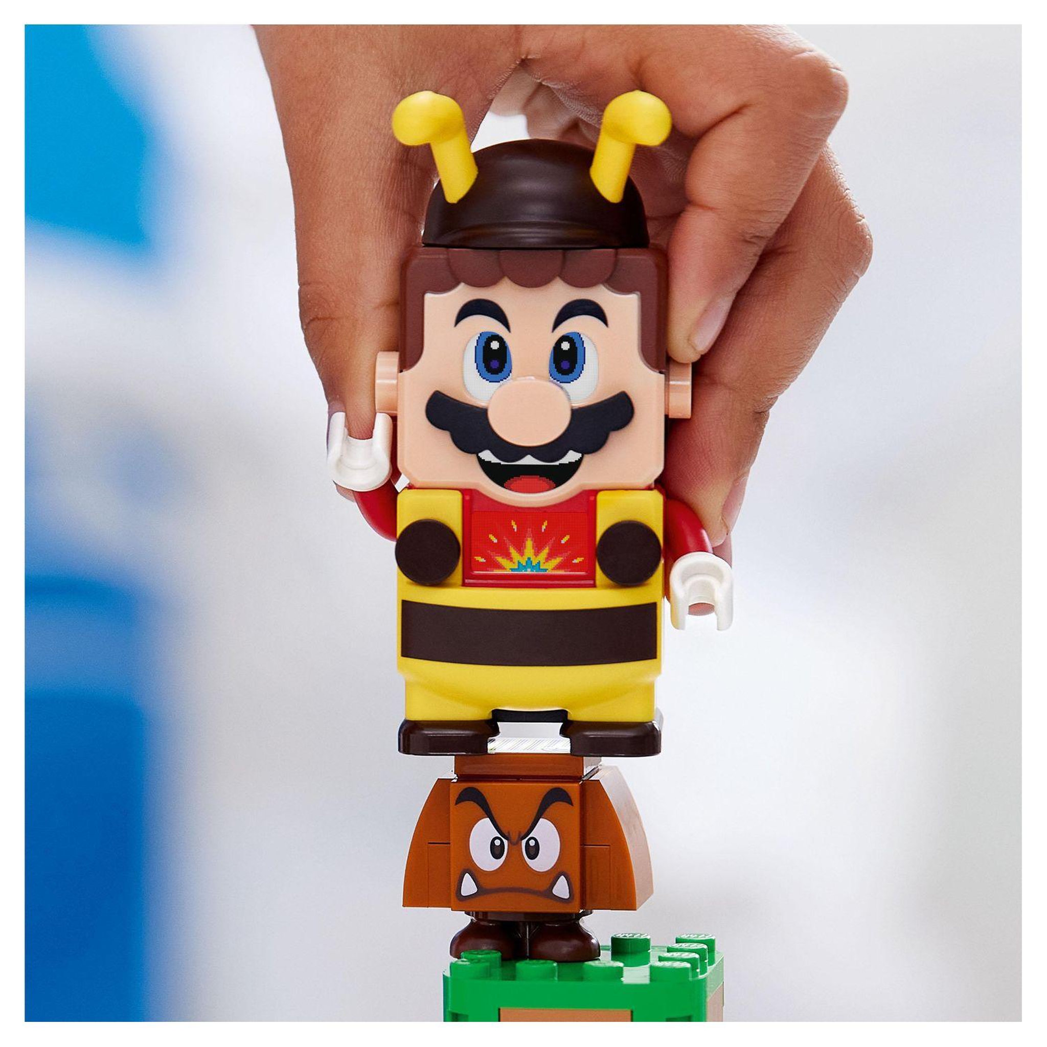 Voir la diapositive 5 : LEGO Super Mario 71393 Pack de Puissance Mario Abeille 