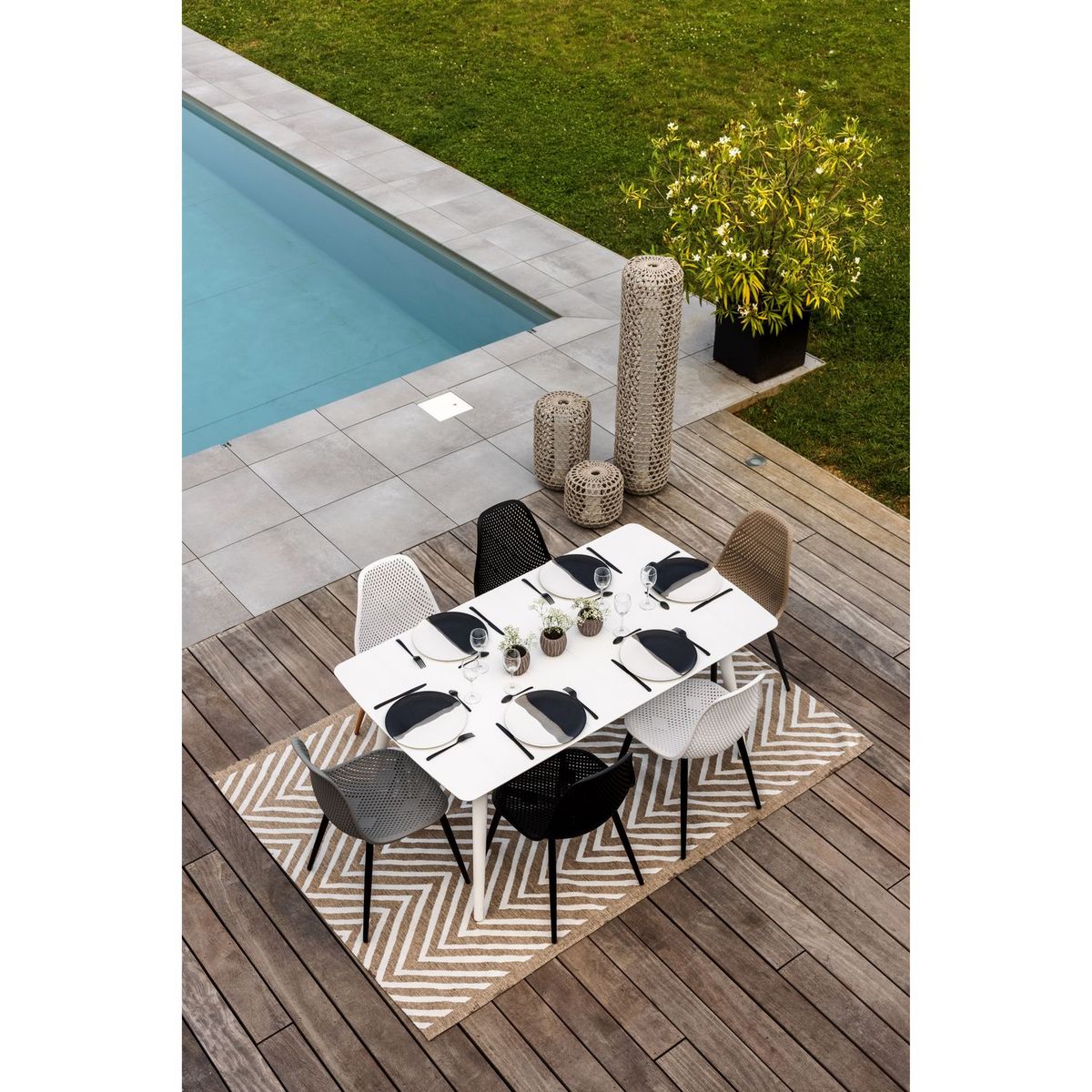 JARDILINE Table de jardin - 4/6 places - Aluminium - Blanc - CORFOU
