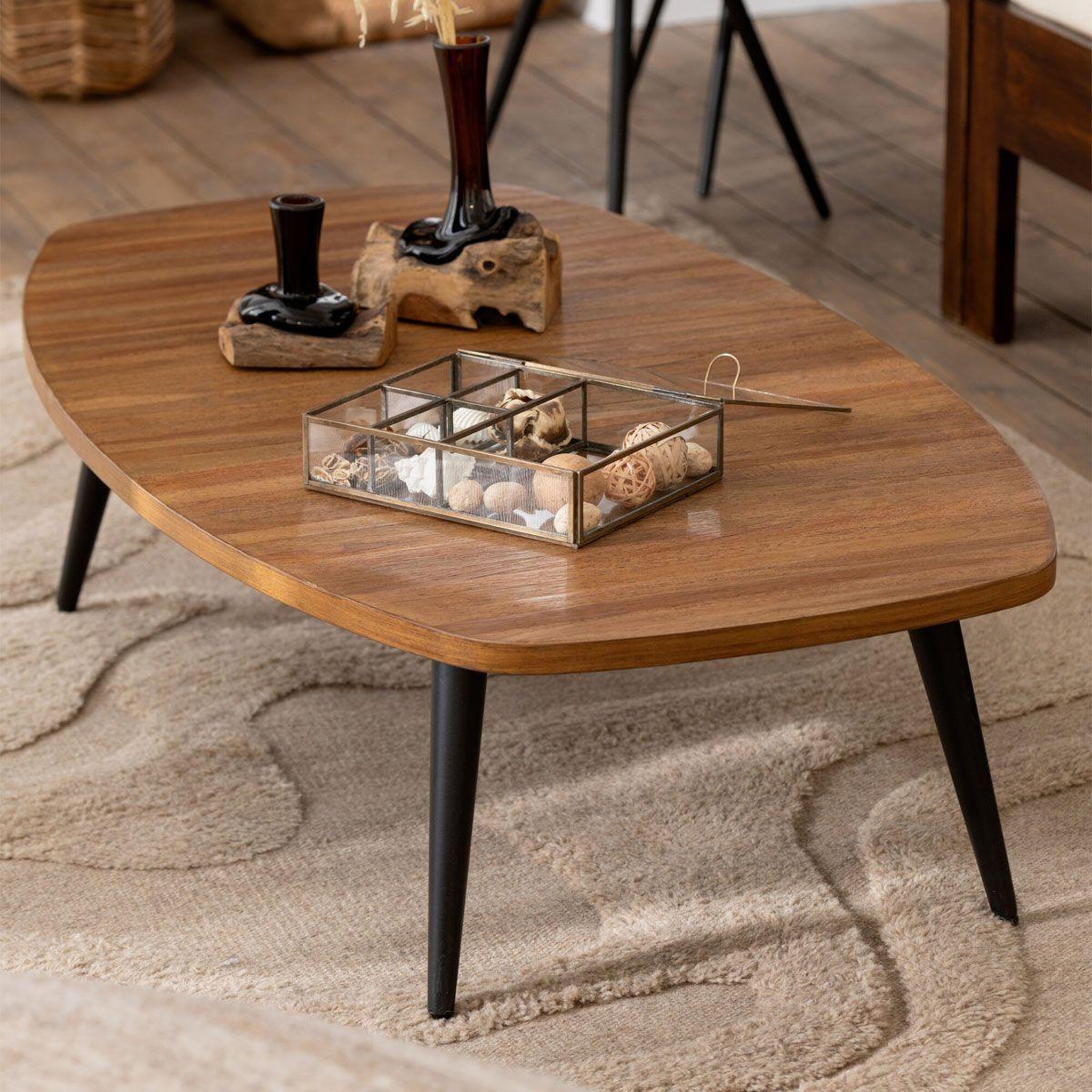 Voir la diapositive 6 : J-LINE Table basse en bois  teck  120cm naturel