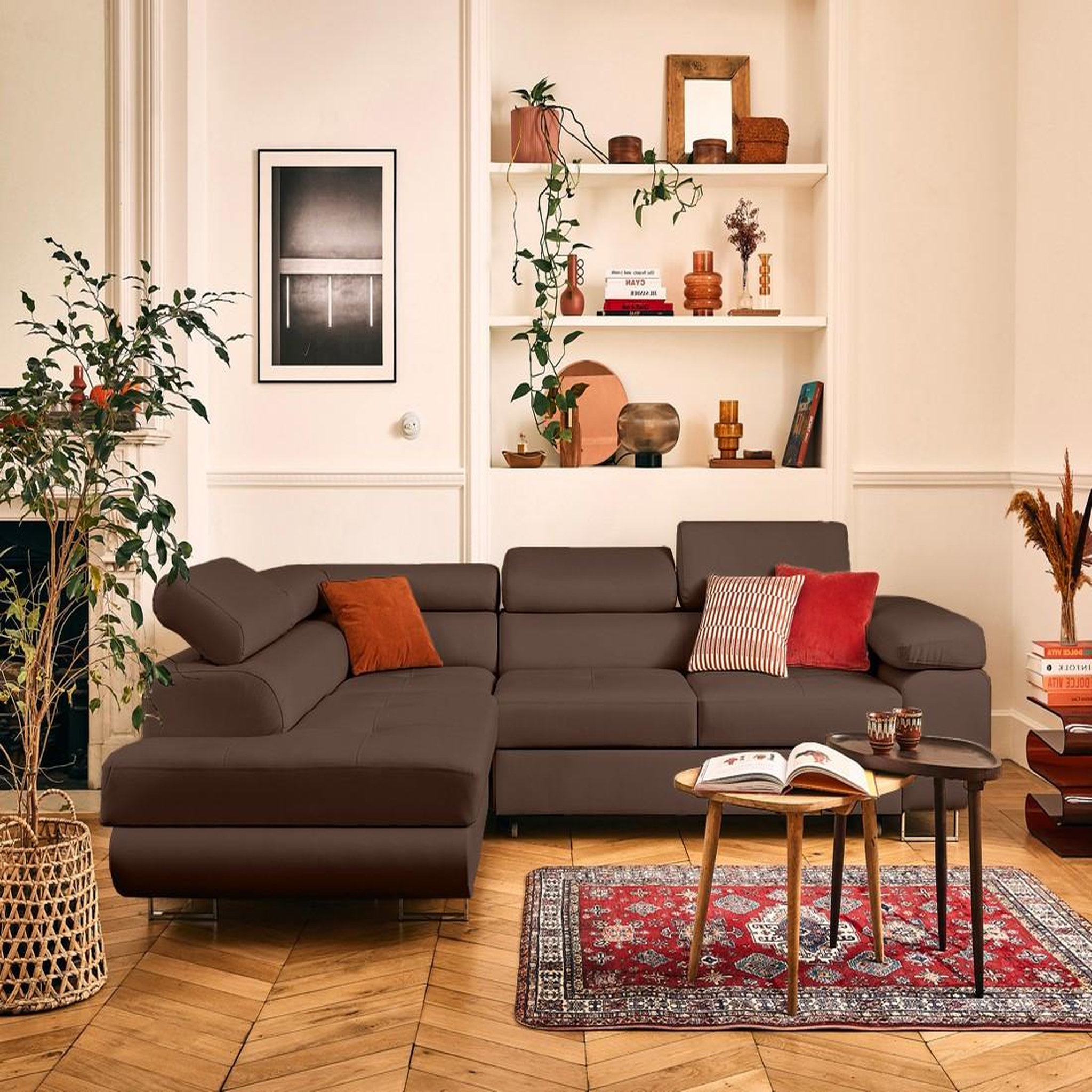LISA DESIGN Zaria - canapé d'angle gauche 5 places convertible avec coffre et têtières en simili. Coloris disponibles : Gris, Marron, Noir, Beige