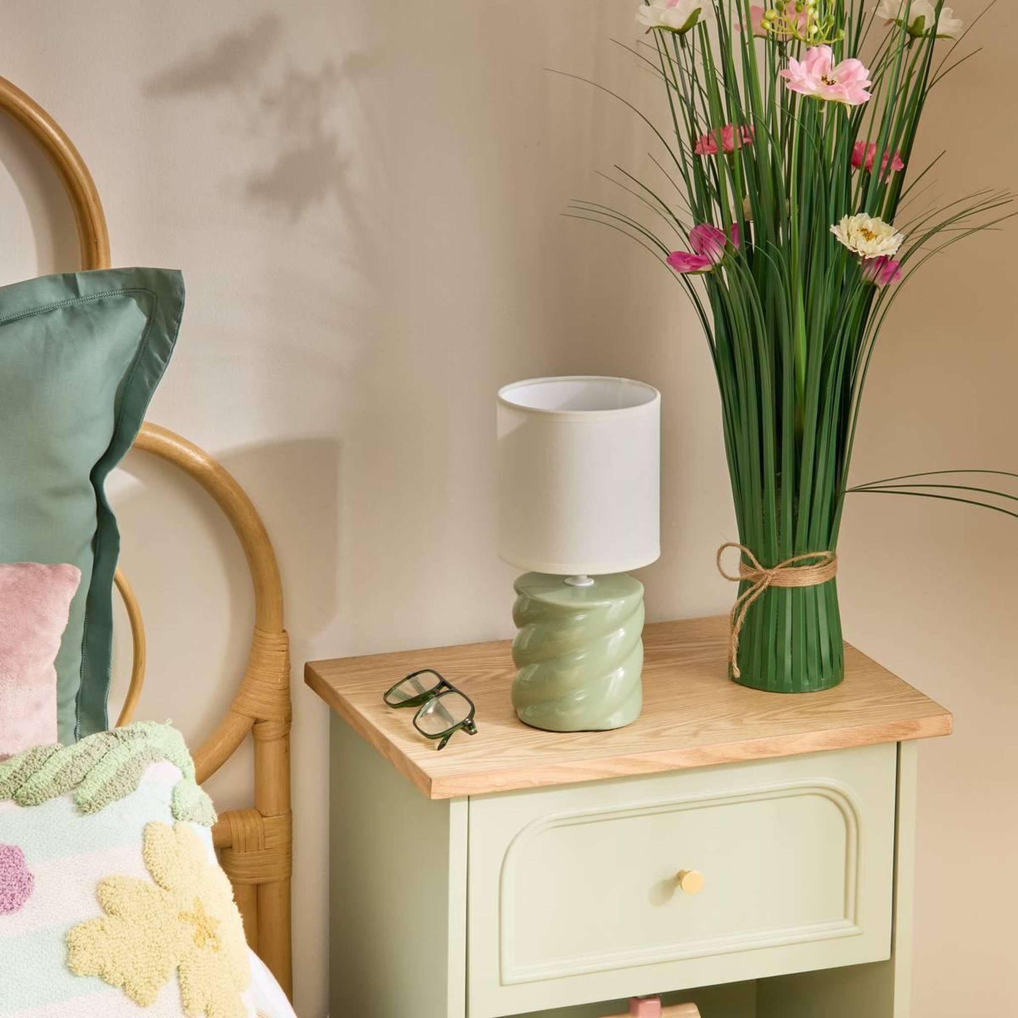 Voir la diapositive 5 : ATMOSPHERA Lampe à Poser en Grès  Noly  27cm Vert Céladon