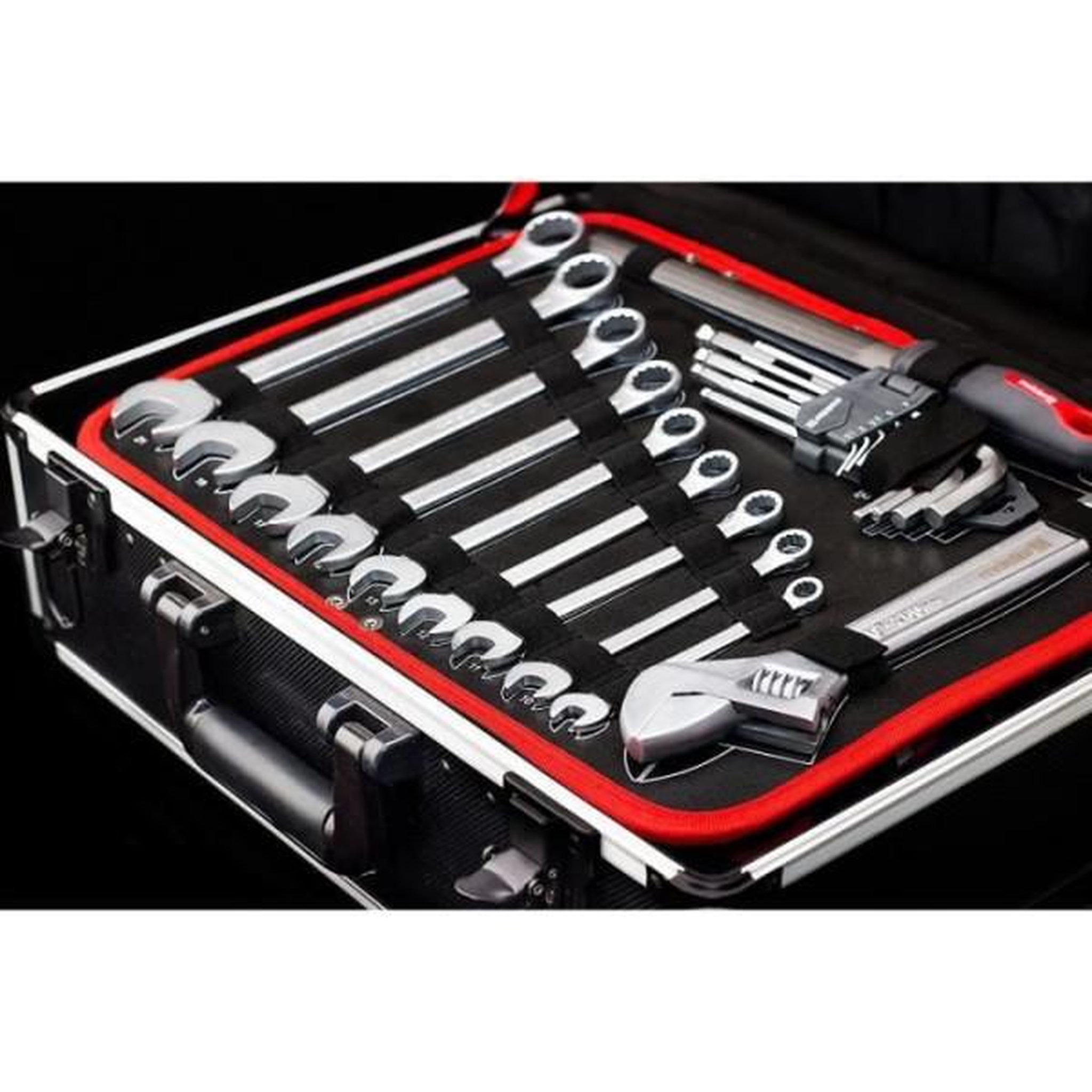 Voir la diapositive 4 : MEISTER Meister - boite a outils 156 pieces