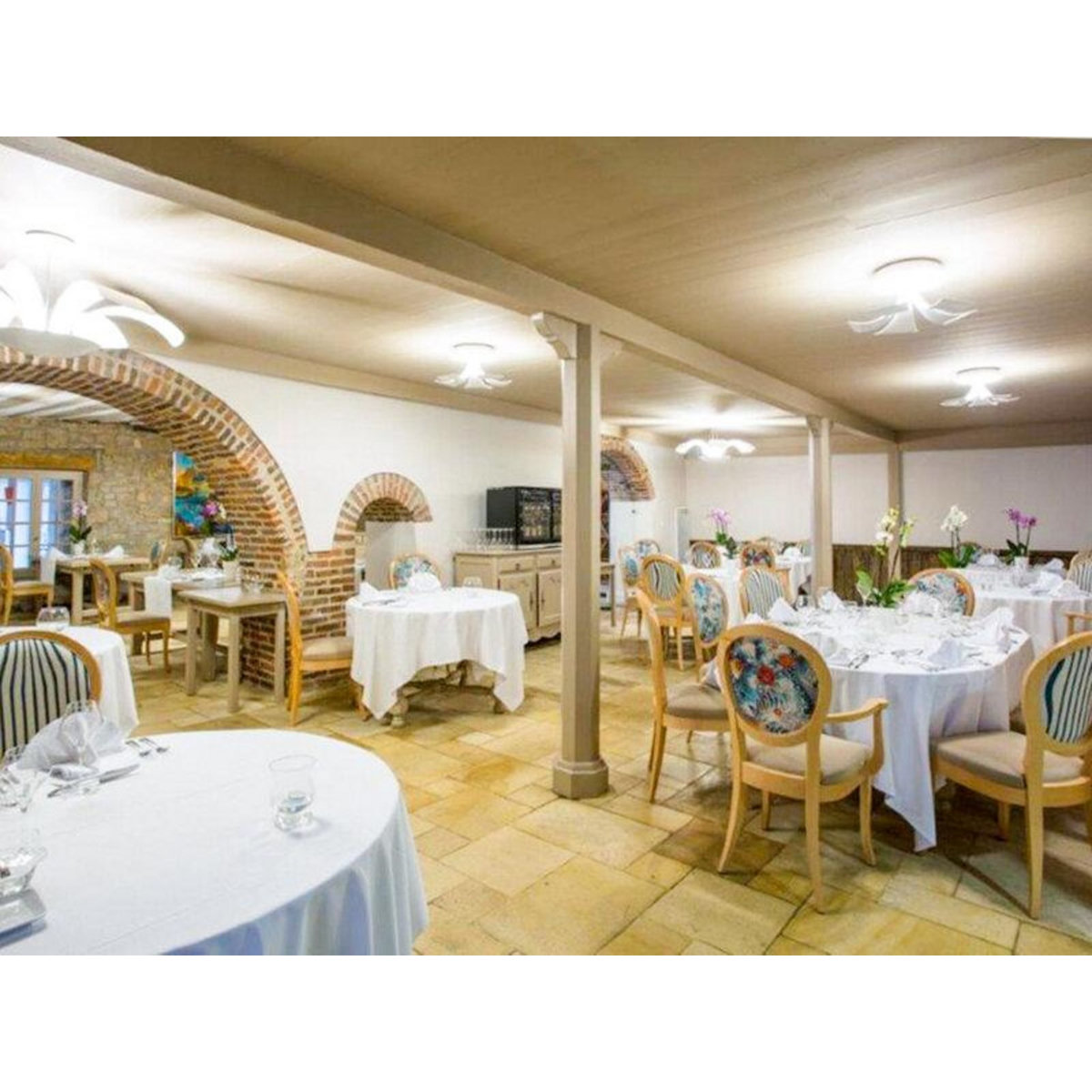 Smartbox 2 jours de luxe en hôtel 4* avec dîner près de Besançon - Coffret Cadeau Séjour