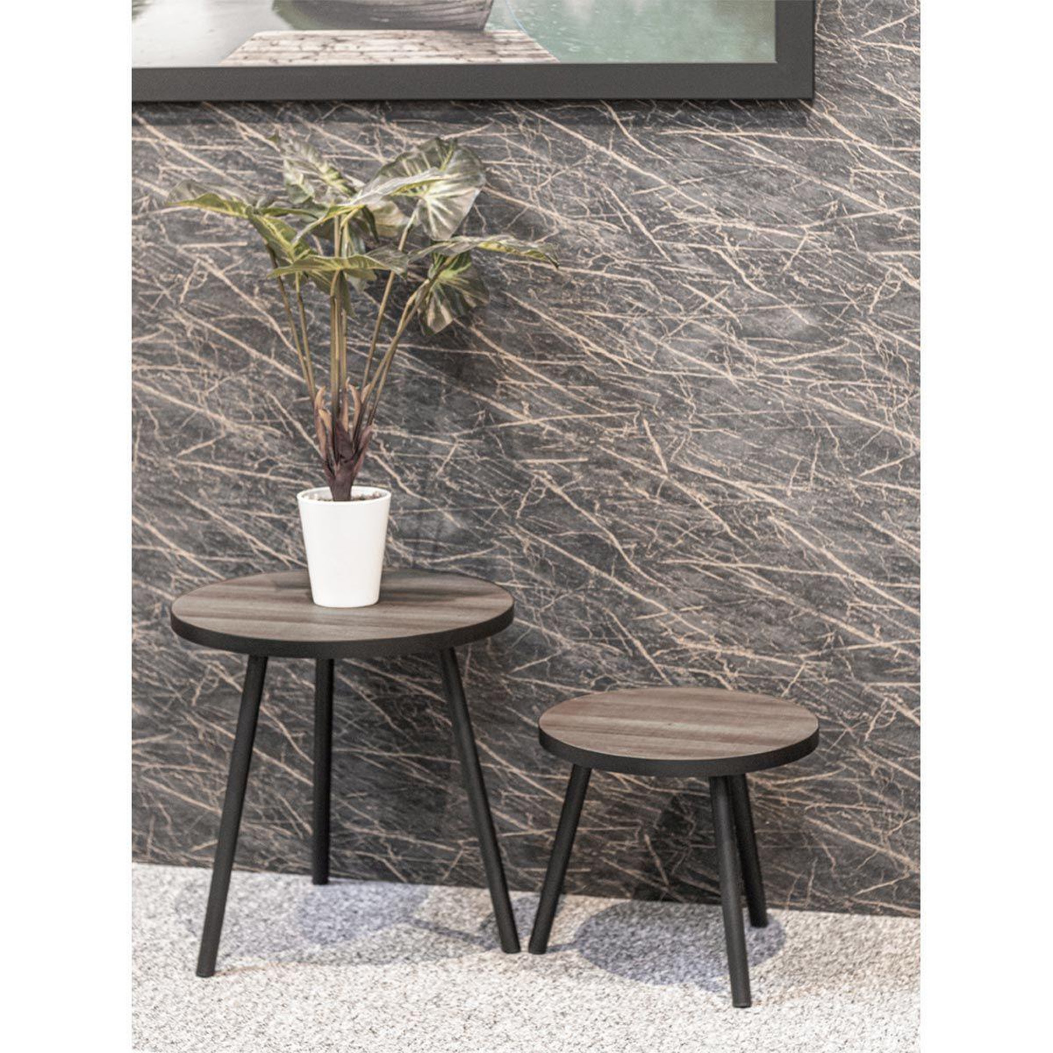 Voir la diapositive 5 : Paris Prix Table d'appoint design  qanaq  40cm noir & chêne
