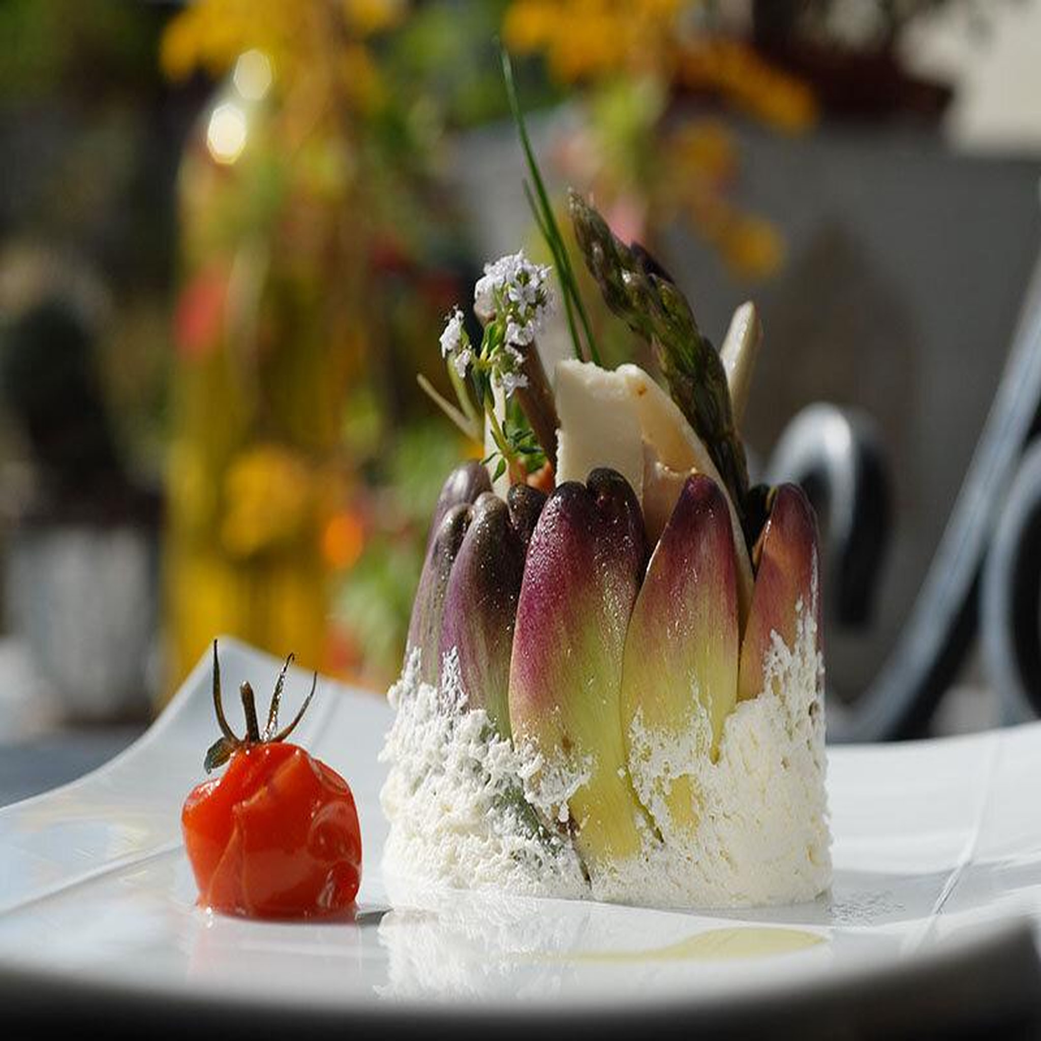 Voir la diapositive 4 : Smartbox Repas gourmand menu 4 plats pour deux en france - coffret cadeau gastronomie