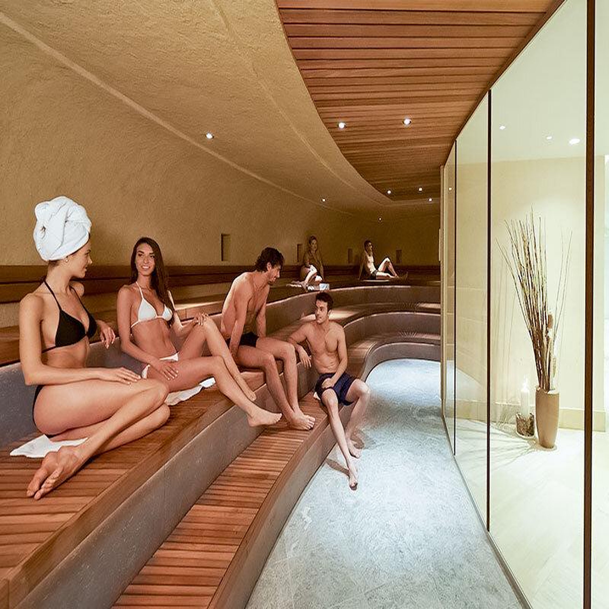 Voir la diapositive 4 : Smartbox Journée détente en suisse dans le canton du tessin : accès au spa et à l'espace splash - coffret cadeau bien-être