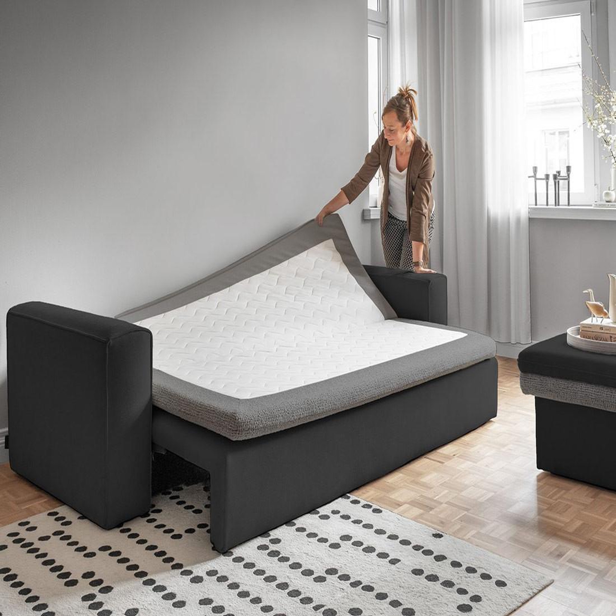 Voir la diapositive 3 : BEST MOBILIER Wilson - canapé droit 3 places convertible avec coffre en tissu et tissu texturé