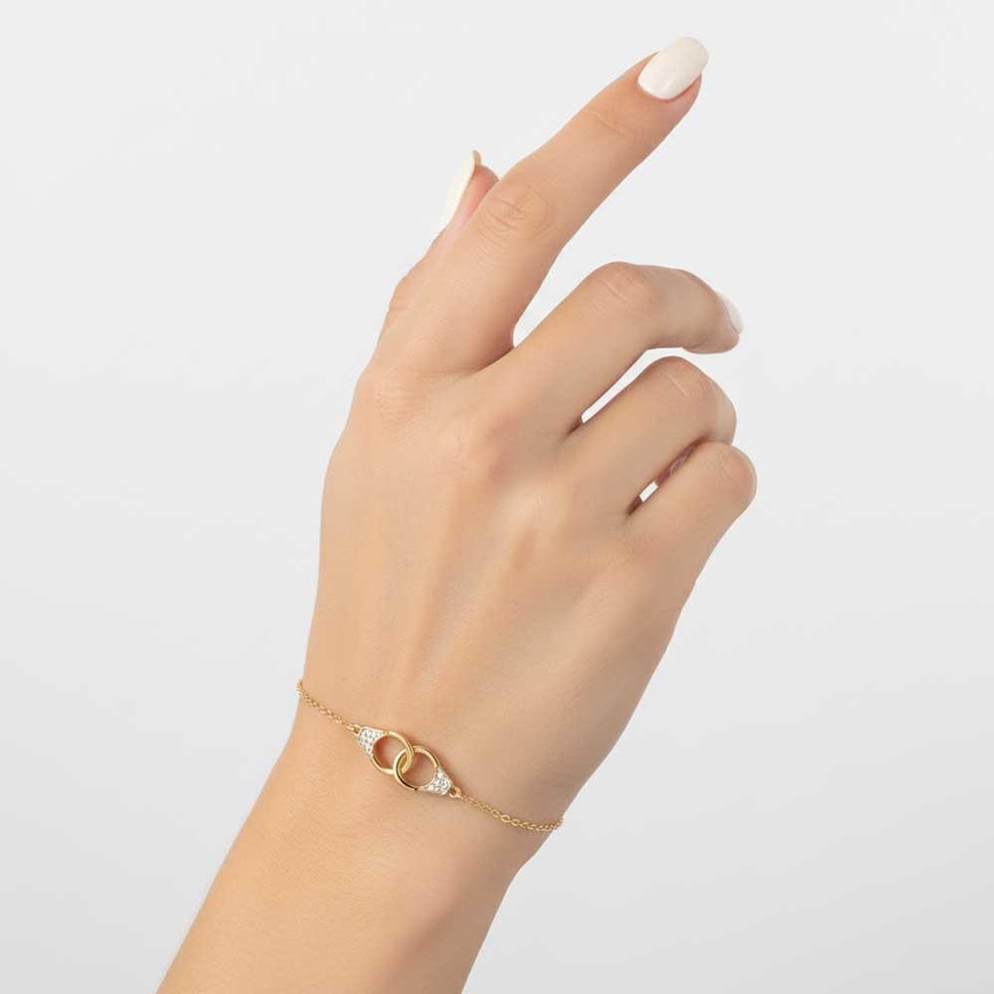 Voir la diapositive 2 : L'ATELIER D'AZUR Bracelet Or Jaune - Motif Menottes Pavées de Zirconiums - Femme