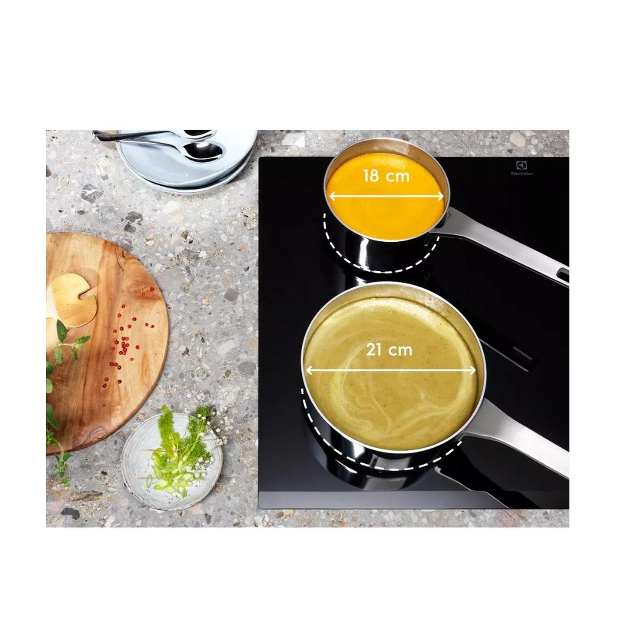 Voir la diapositive 5 : ELECTROLUX Table de cuisson induction 60cm 4 feux 7200w  noir - eiv63443/1
