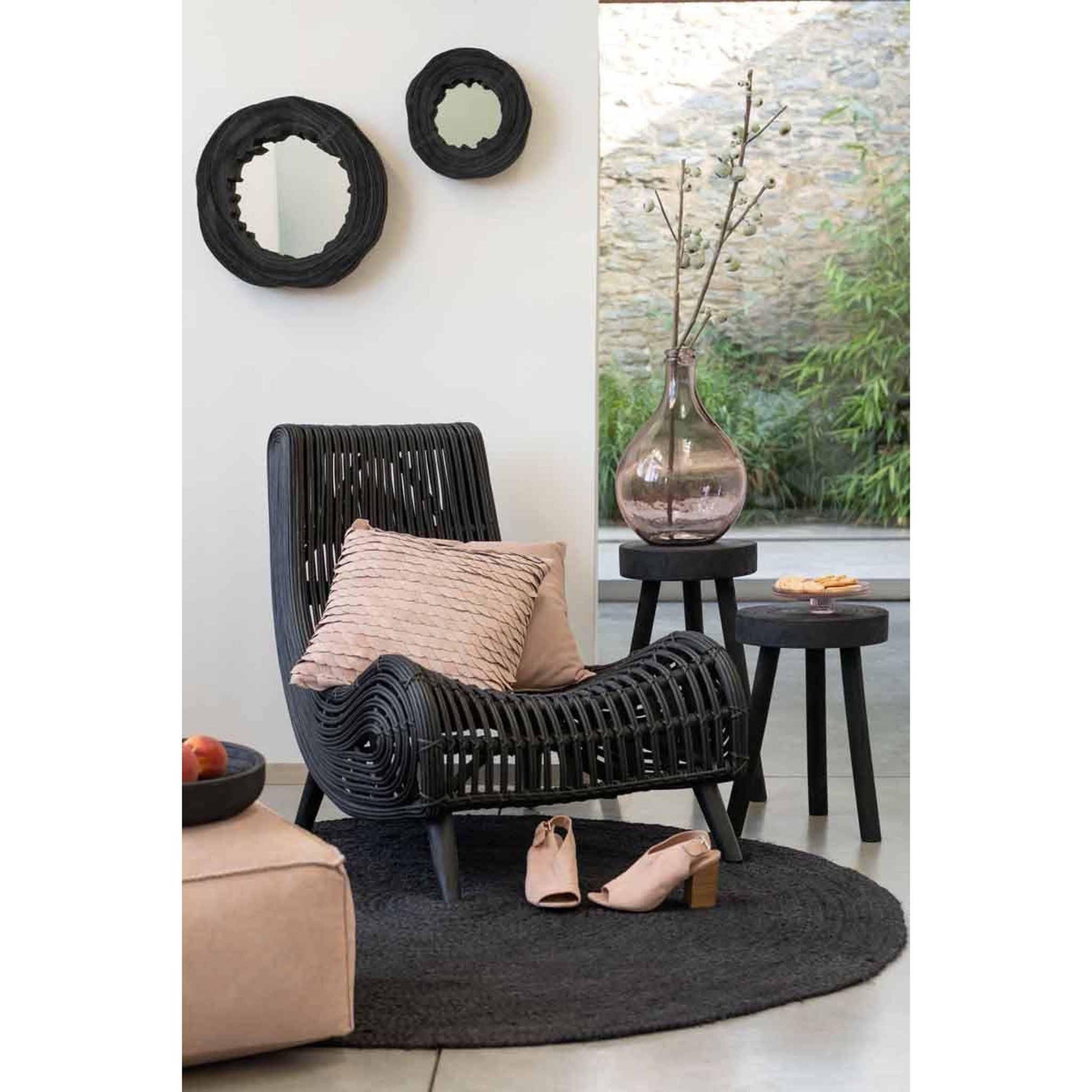 Voir la diapositive 5 : J-LINE Lot de 2 tabourets en bois  jenny  56cm noir