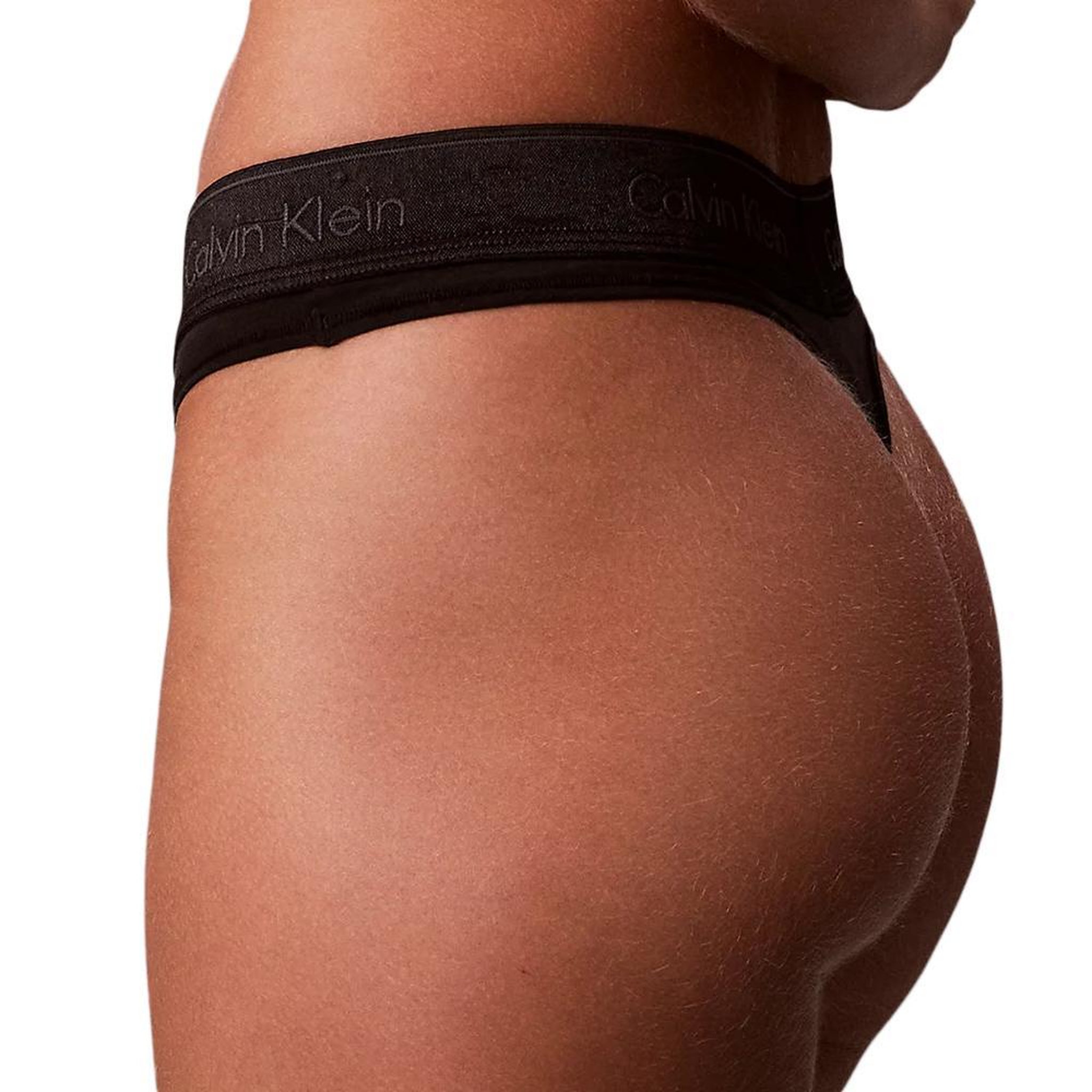 Voir la diapositive 2 : CALVIN KLEIN JEANS String Noir Femme Calvin Klein Jeans Thonge