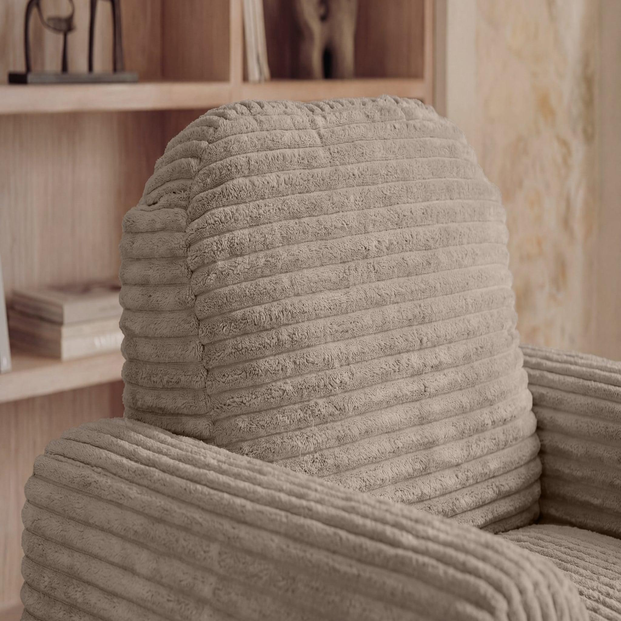 Voir la diapositive 4 : CASANOVA PARIS Elvis - fauteuil gros velours côtelé