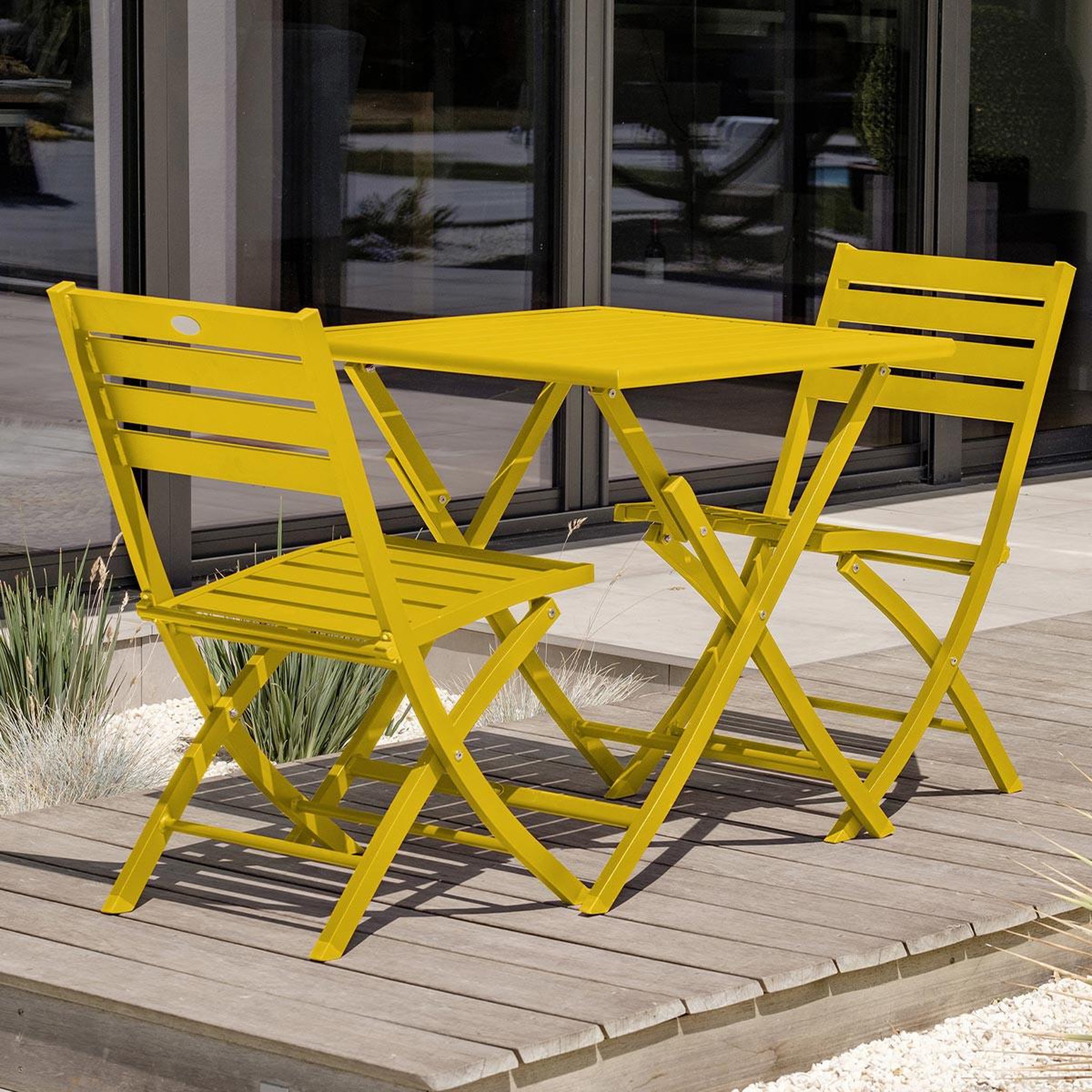 Voir la diapositive 4 : Paris Prix Ensemble table de jardin pliante & 2 chaises  marius  70cm moutarde