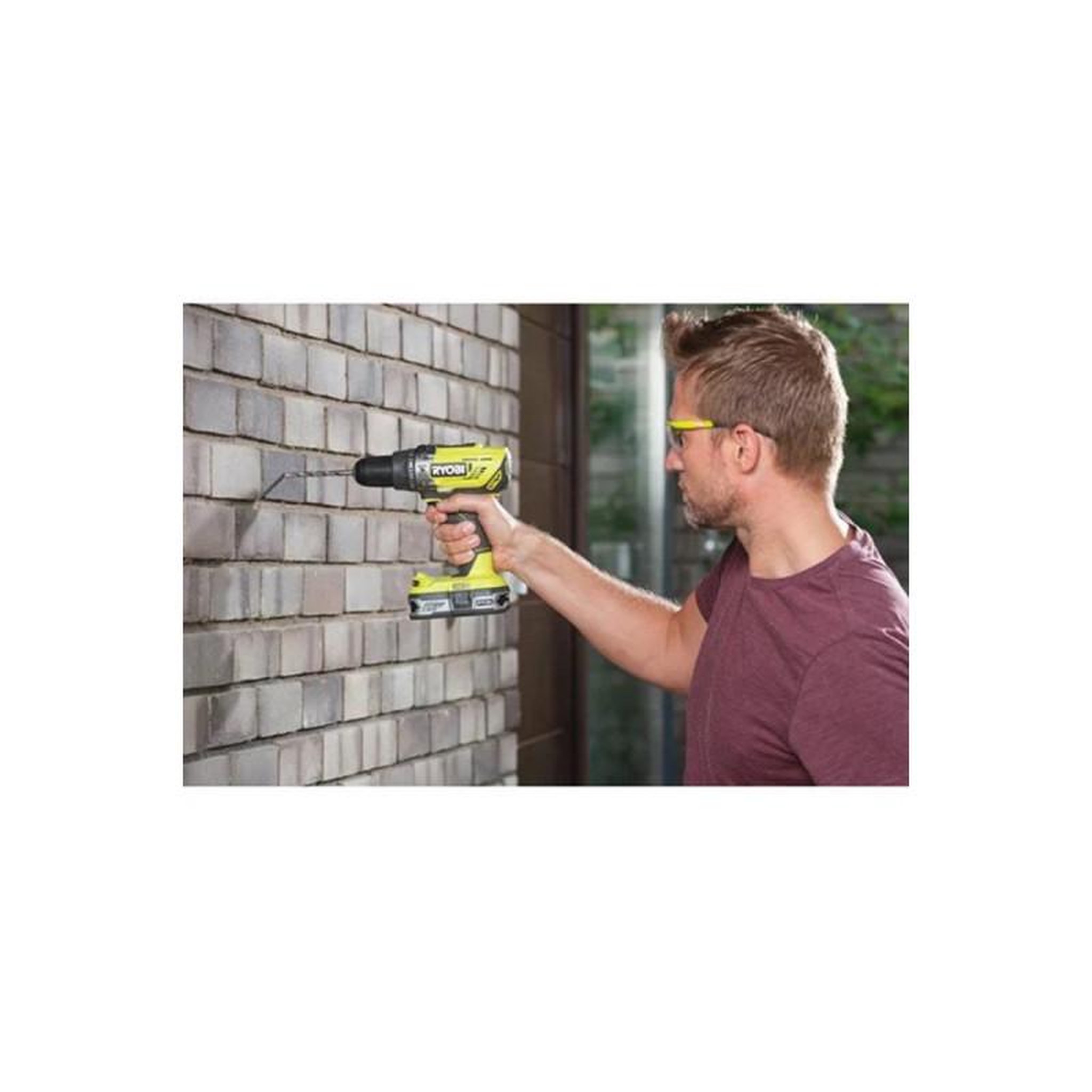 Voir la diapositive 2 : Ryobi Perceuse à percussion RYOBI 18V One+ - 1 Batterie 4,0Ah et 2,0Ah - Chargeur rapide - R18PD3-242S