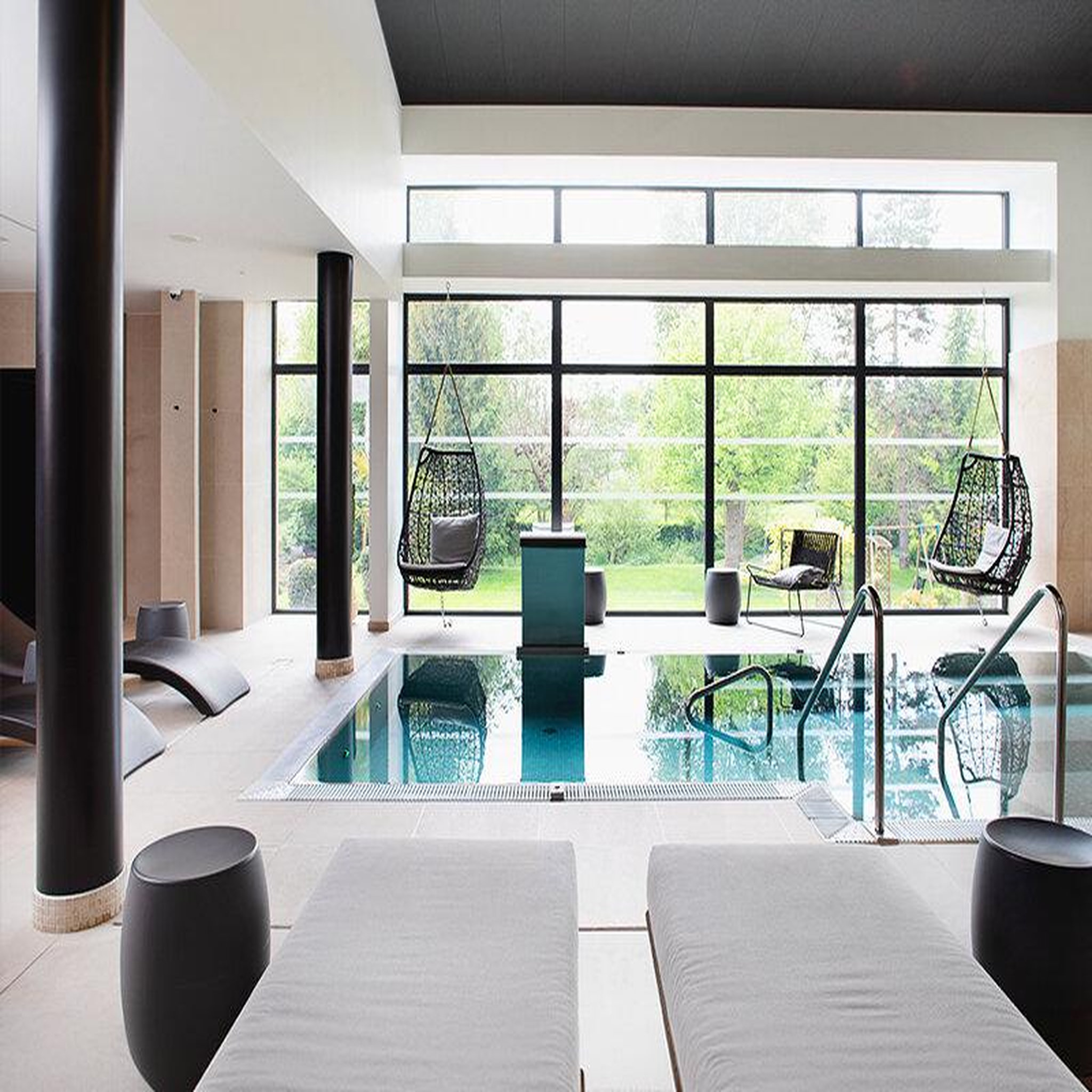 Voir la diapositive 4 : Smartbox 1 nuit en hôtel 4 étoiles avec accès spa et dîner près de dijon - coffret cadeau séjour