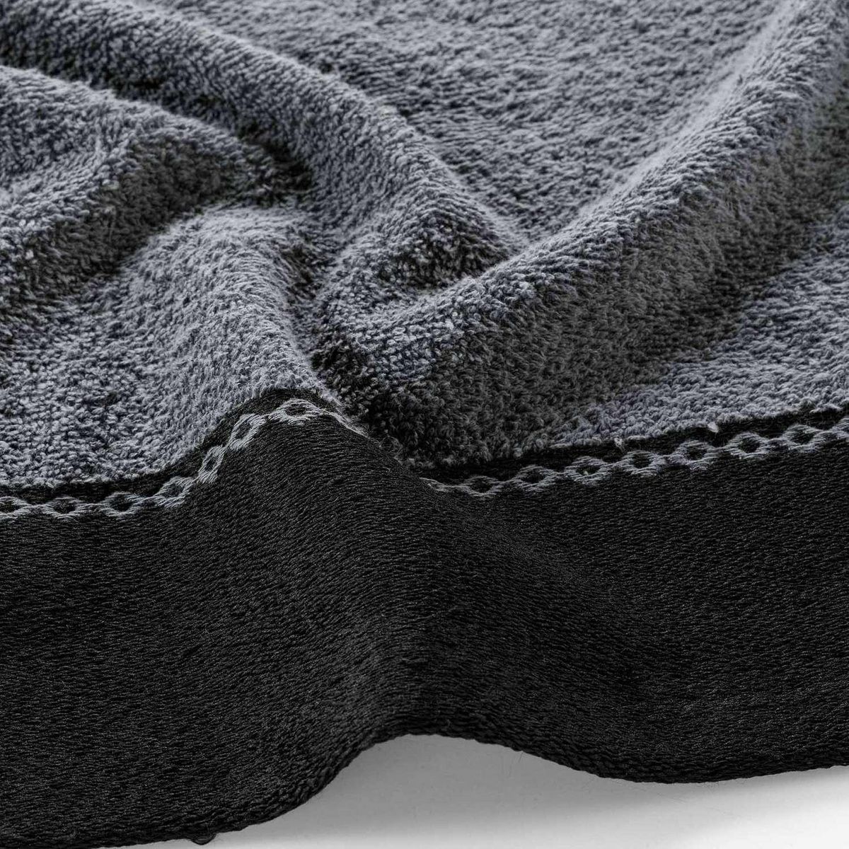 Douceur d'Intérieur Parure de bain 3 pièces (1 drap de douche, 1 serviette de toilette, 1 serviette invité) SARASO