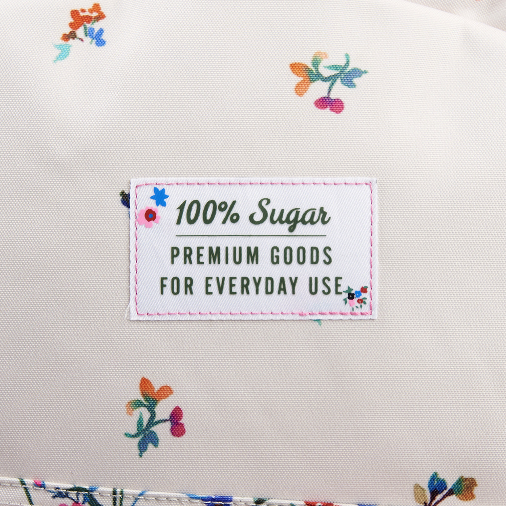 Voir la diapositive 4 : Sac à dos 1 compartiment blanc à fleurs