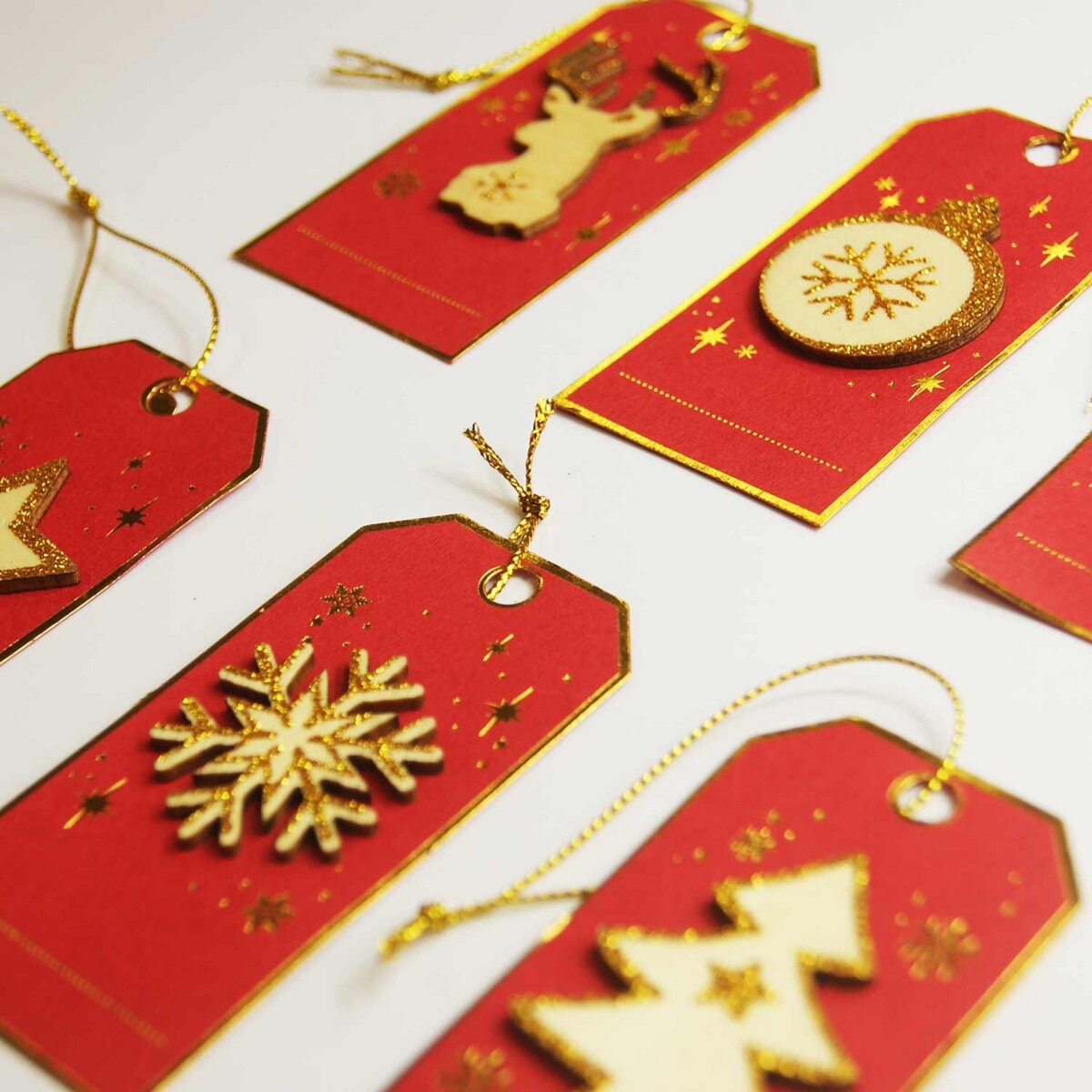  6 étiquettes cadeaux de Noël - Rouge et paillettes dorées