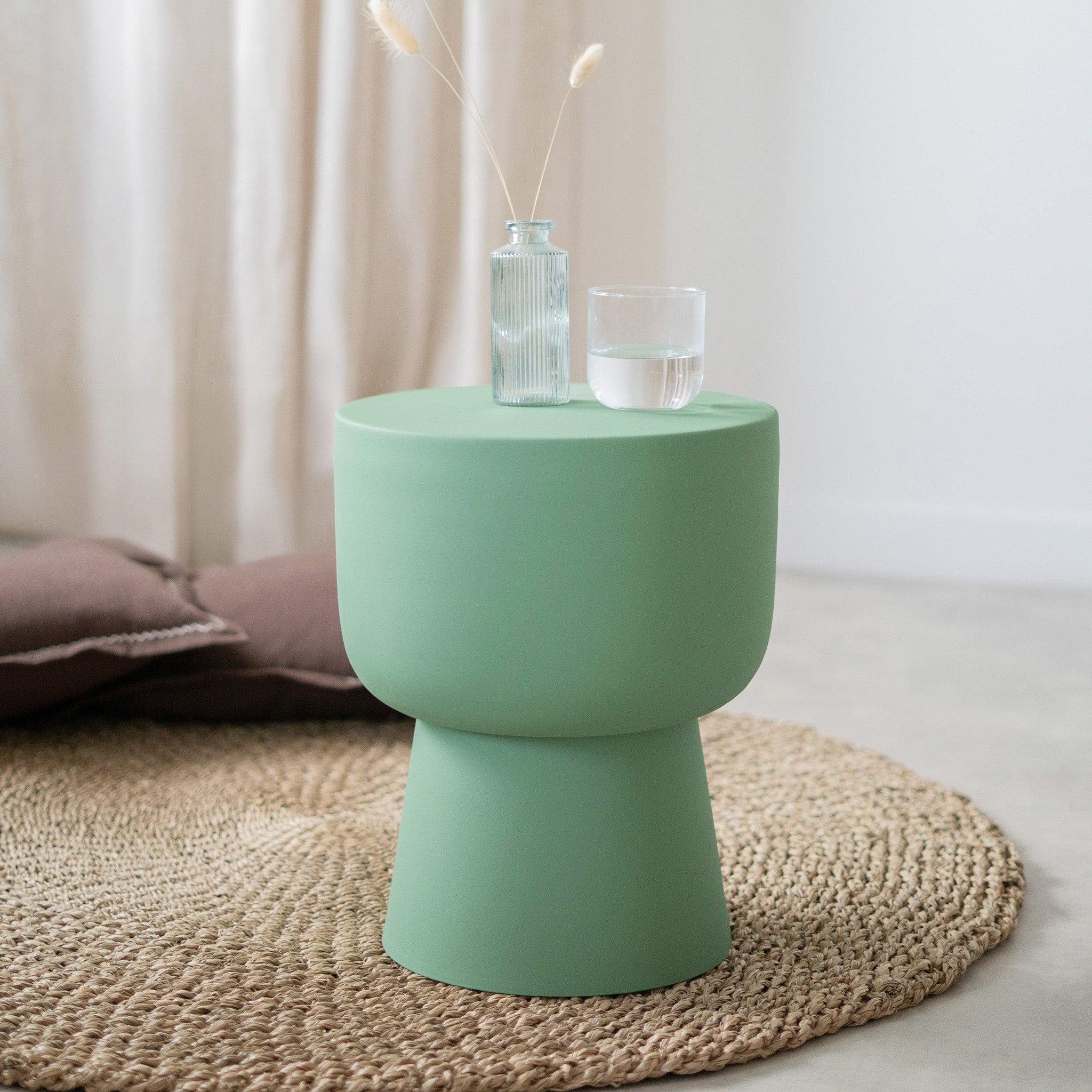 Voir la diapositive 2 : MAISON PAVANE Table d'appoint ronde en métal vert d34 cm-prisca
