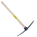 OUTILS PERRIN Pioche terrassier oeil ovale 2,5 kg emmanchée