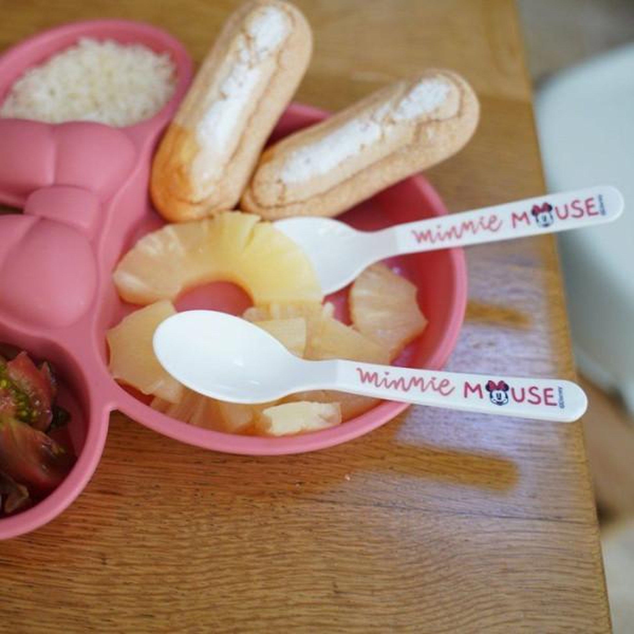 Voir la diapositive 2 : THERMOBABY Set 2 cuilleres avec boitier de transport minnie collector
