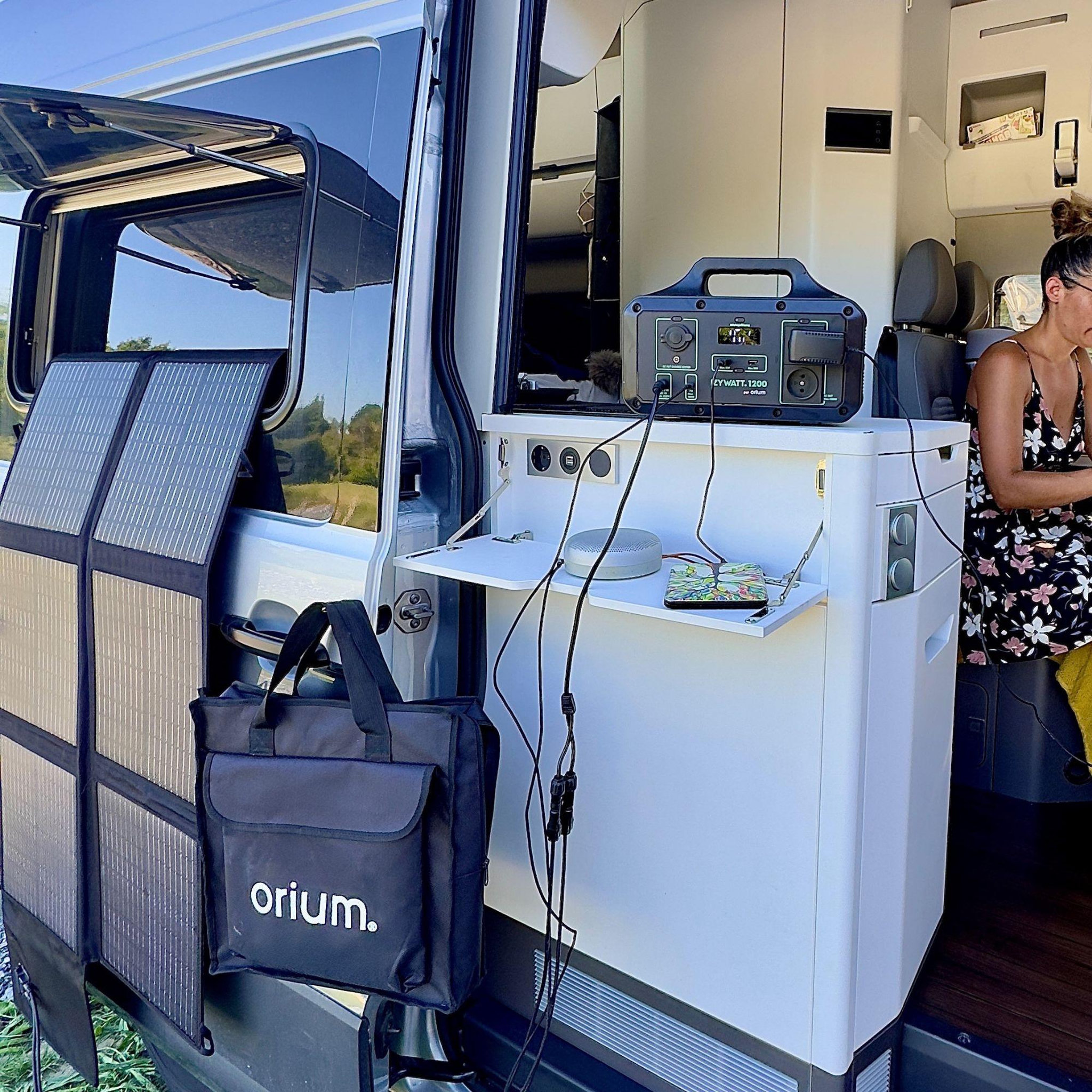 Voir la diapositive 2 : Orium Station énergie portable izywatt 800 LFP Orium