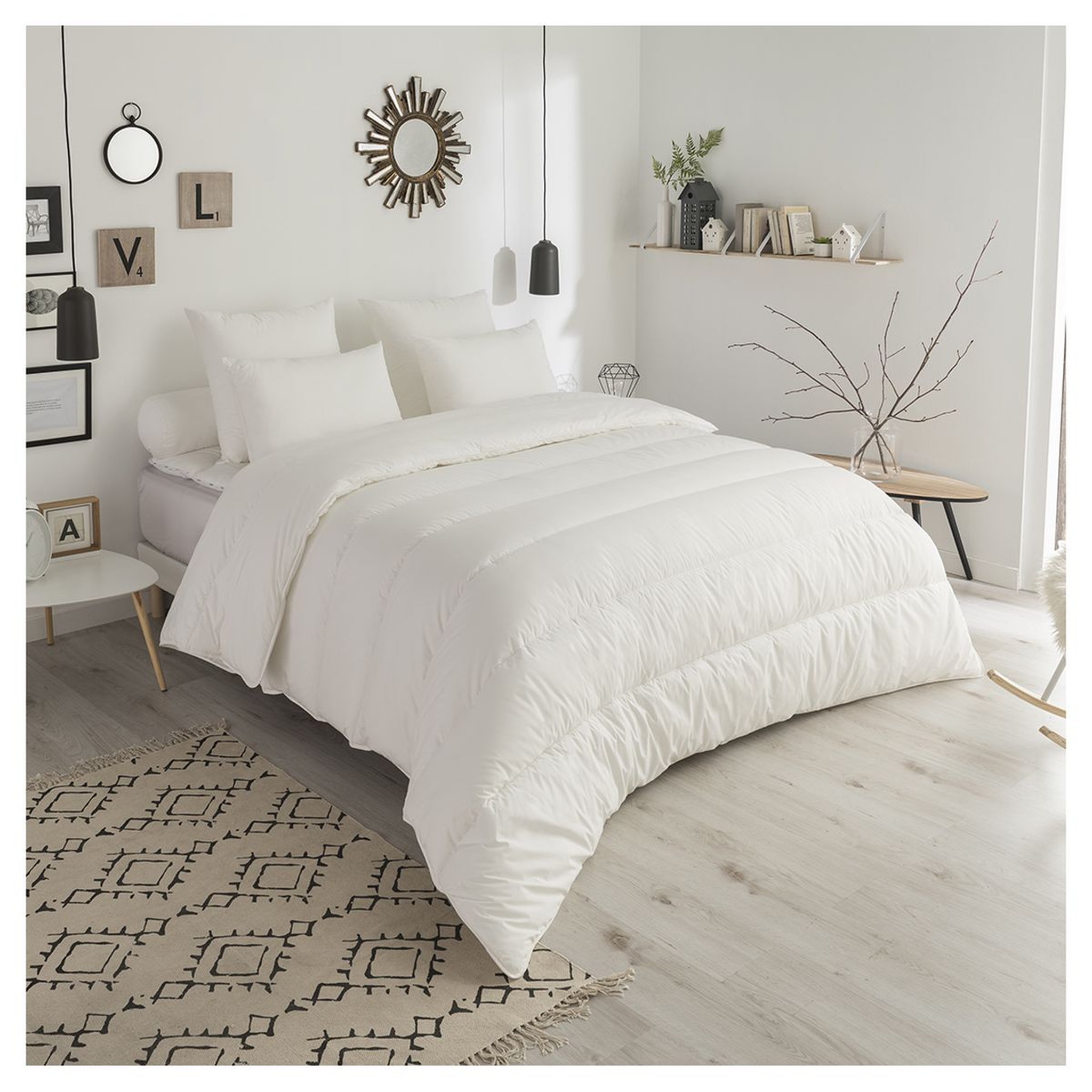 Voir la diapositive 2 : DODO Couette tempérée en microfibre toucher tout doux et anti acariens 300g/m² BIEN DANS MON LIT 