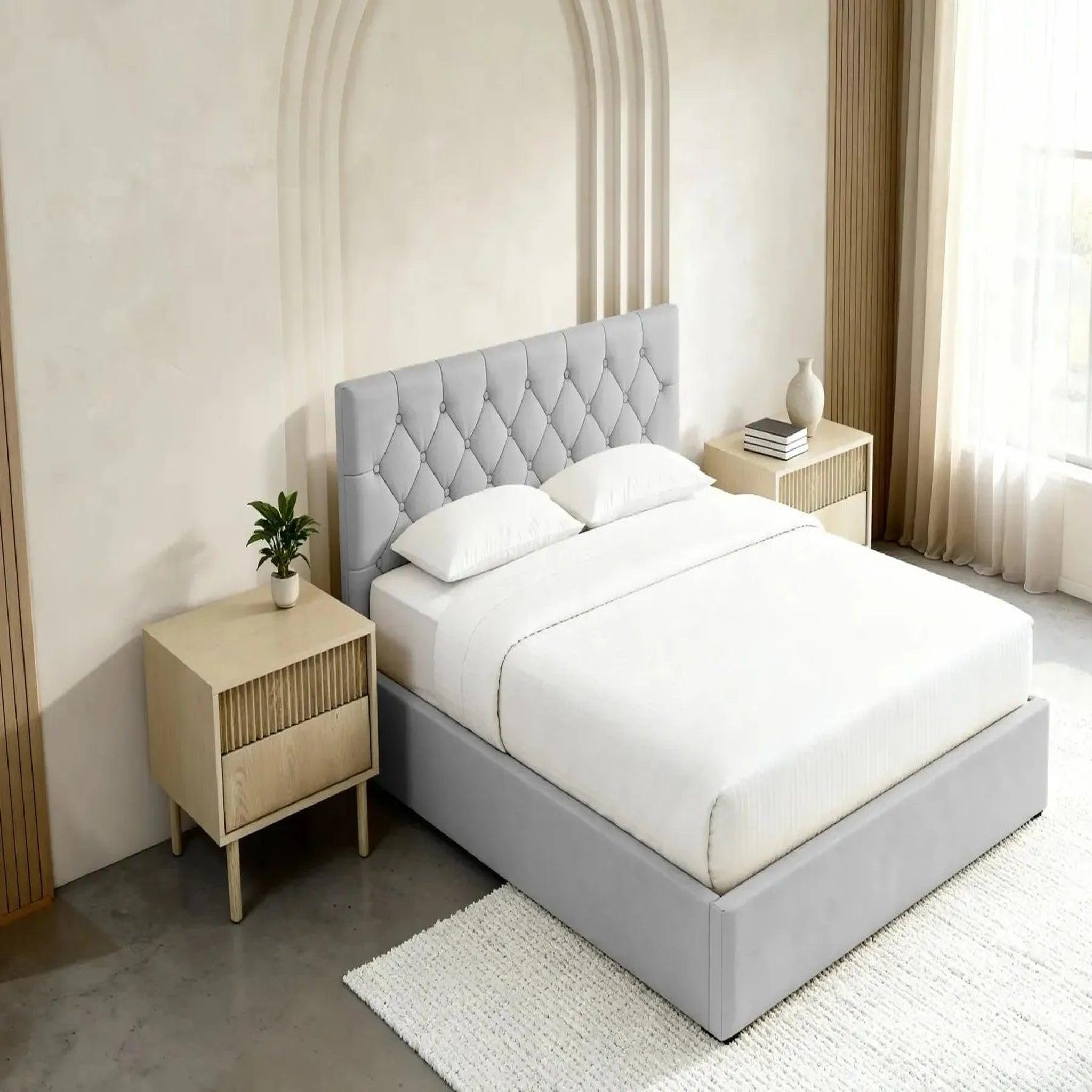 Voir la diapositive 6 : CASANOVA PARIS Emile - lit coffre tissu velours