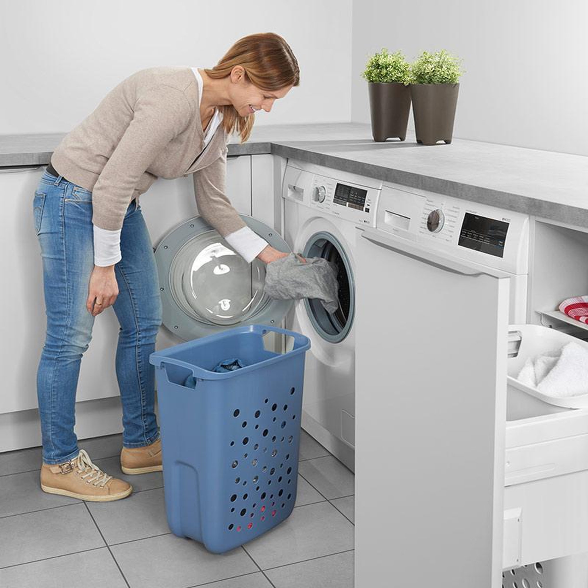 Voir la diapositive 4 : HAILO Double panier à linge encastrable 66l hailo laundry carrier 500