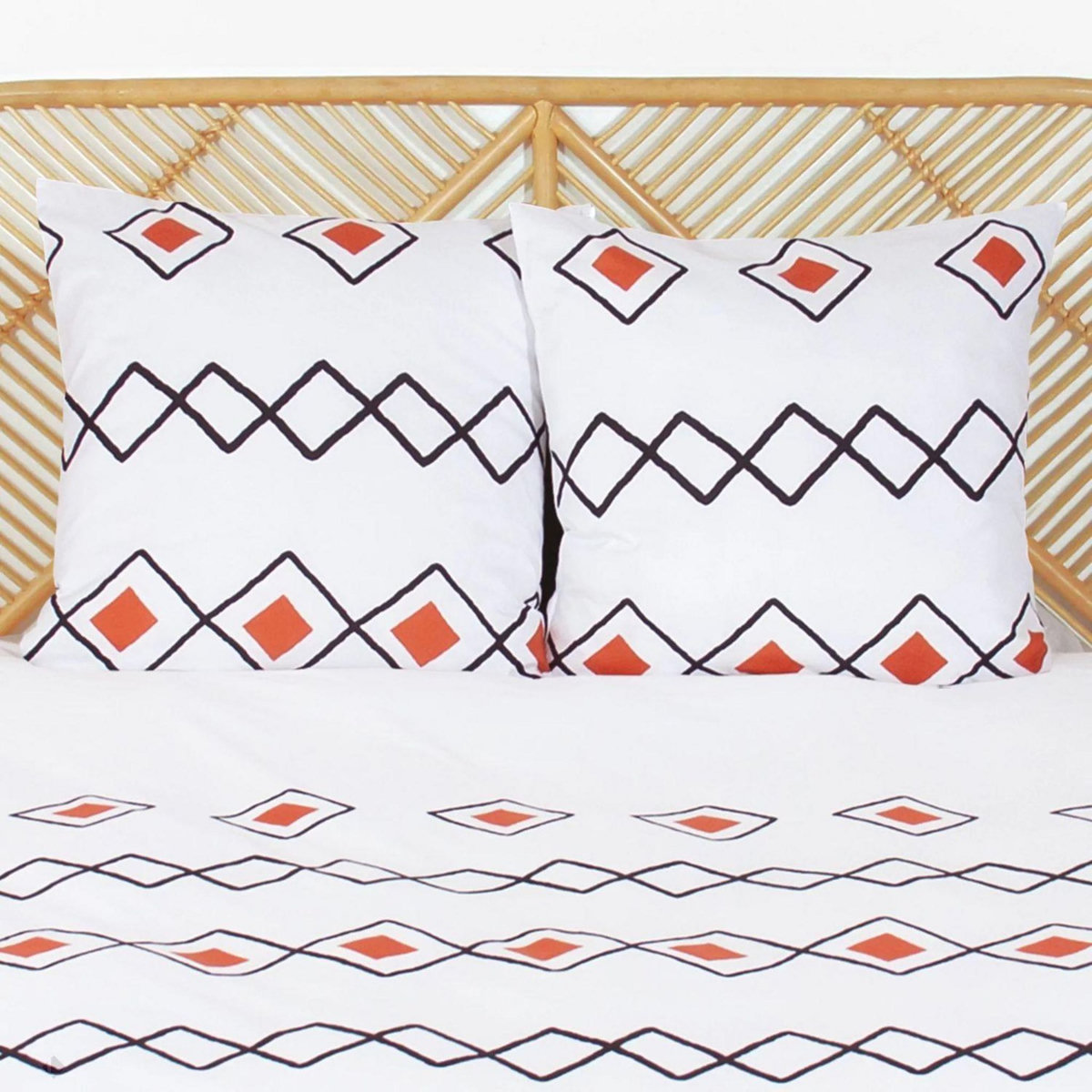 COTE DECO Parure de lit Agoura - Microfibre 72 g/m² - 220 x 240 cm - Blanc