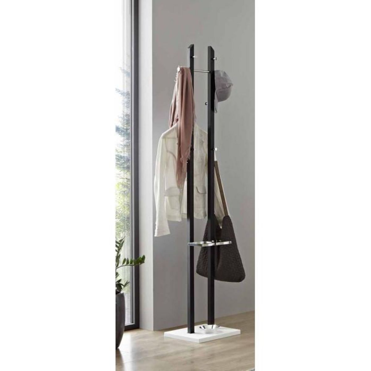 Paris Prix Porte-Manteaux Design  Bylta  182cm Noir