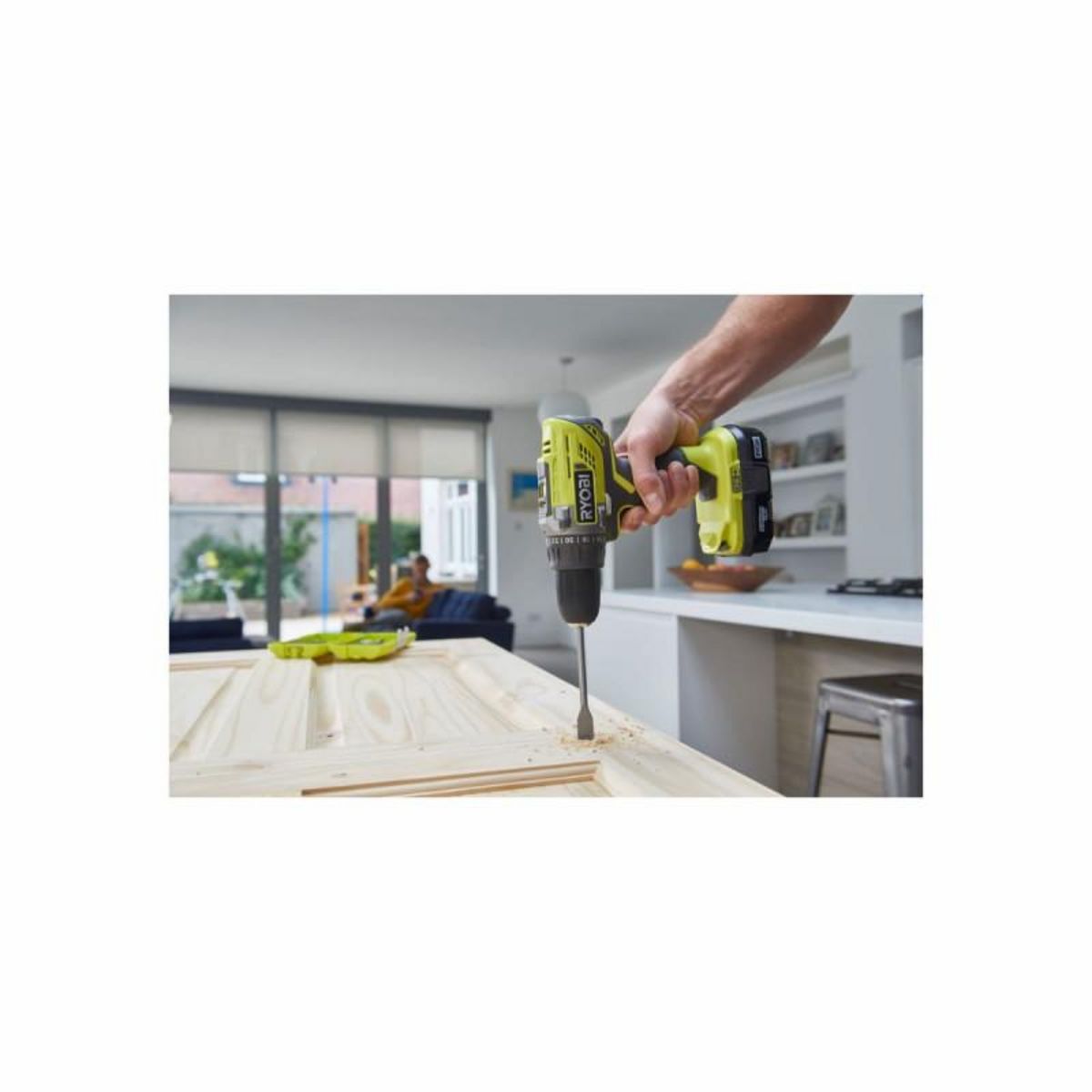 Ryobi Pack RYOBI Perceuse-visseuse R18DD3 - 18V One+ - 1 Batterie 2.0Ah - 1 Chargeur rapide