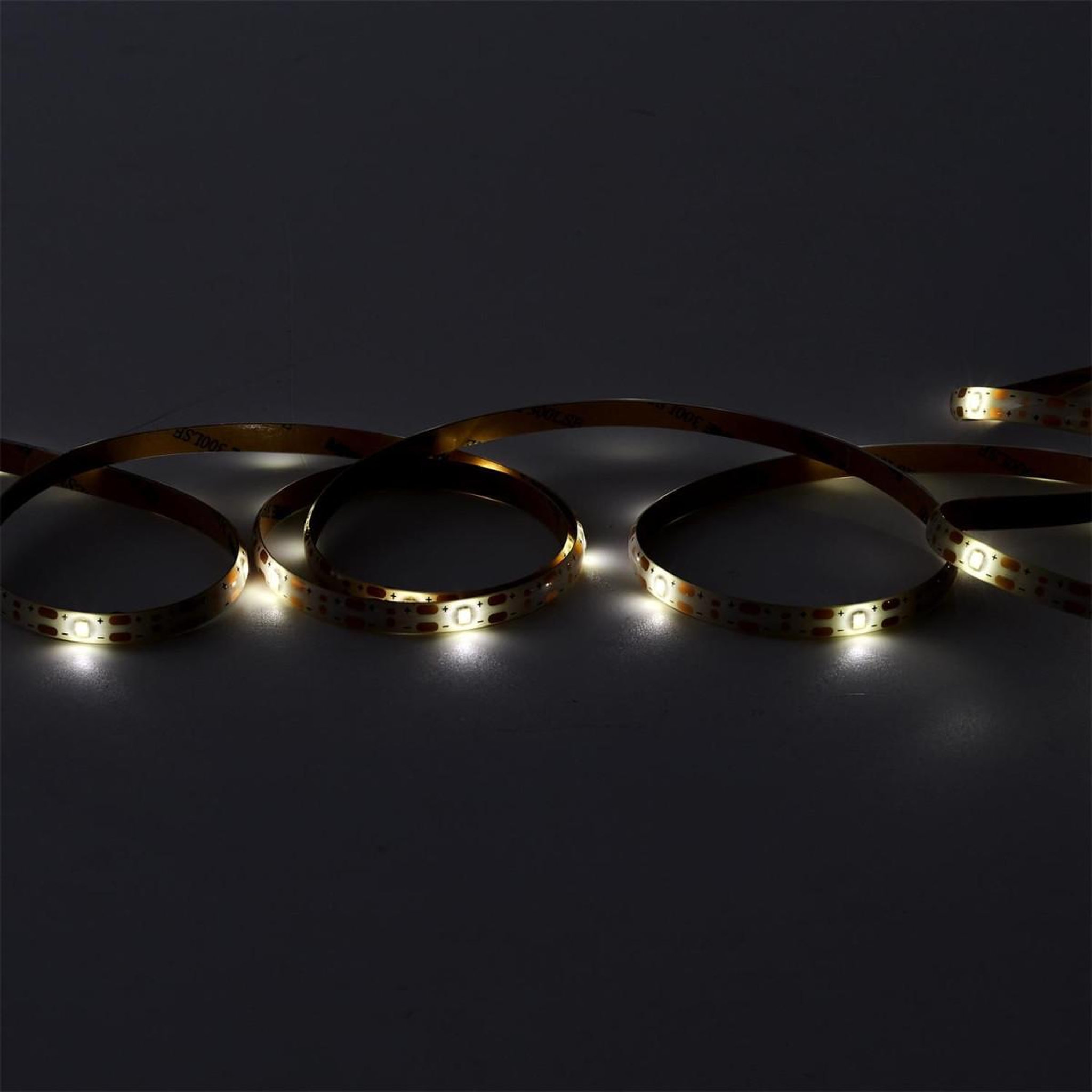 Voir la diapositive 3 : The Home Deco Factory Guirlande lumineuse led  solaire  300cm blanc
