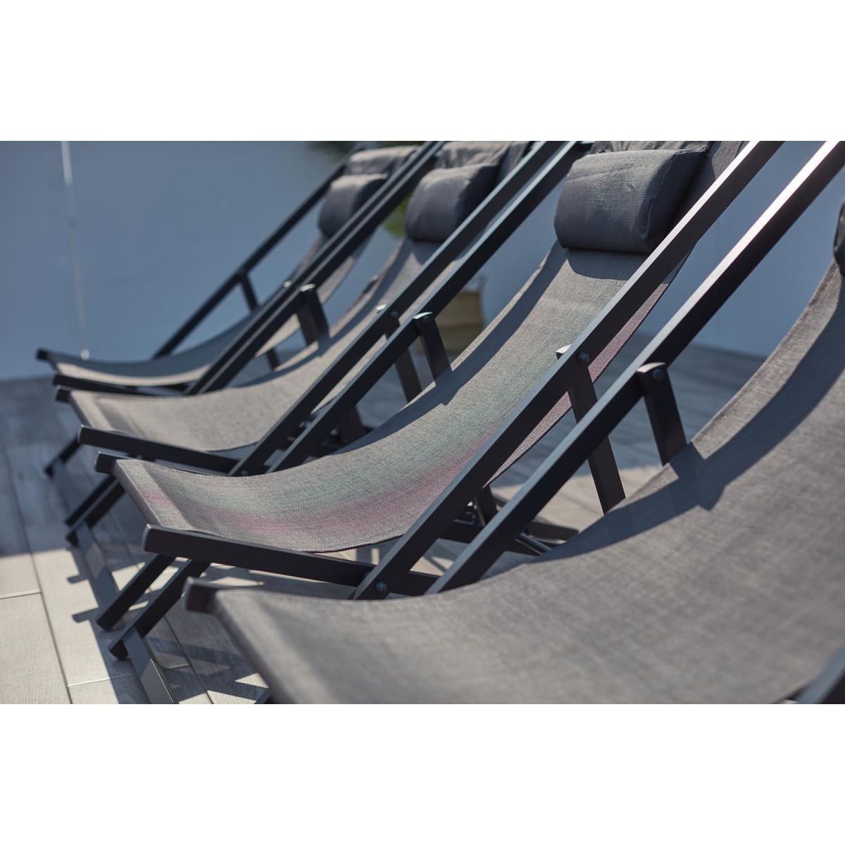 CONCEPT USINE Lot de 4 transats alu gris TEVATA