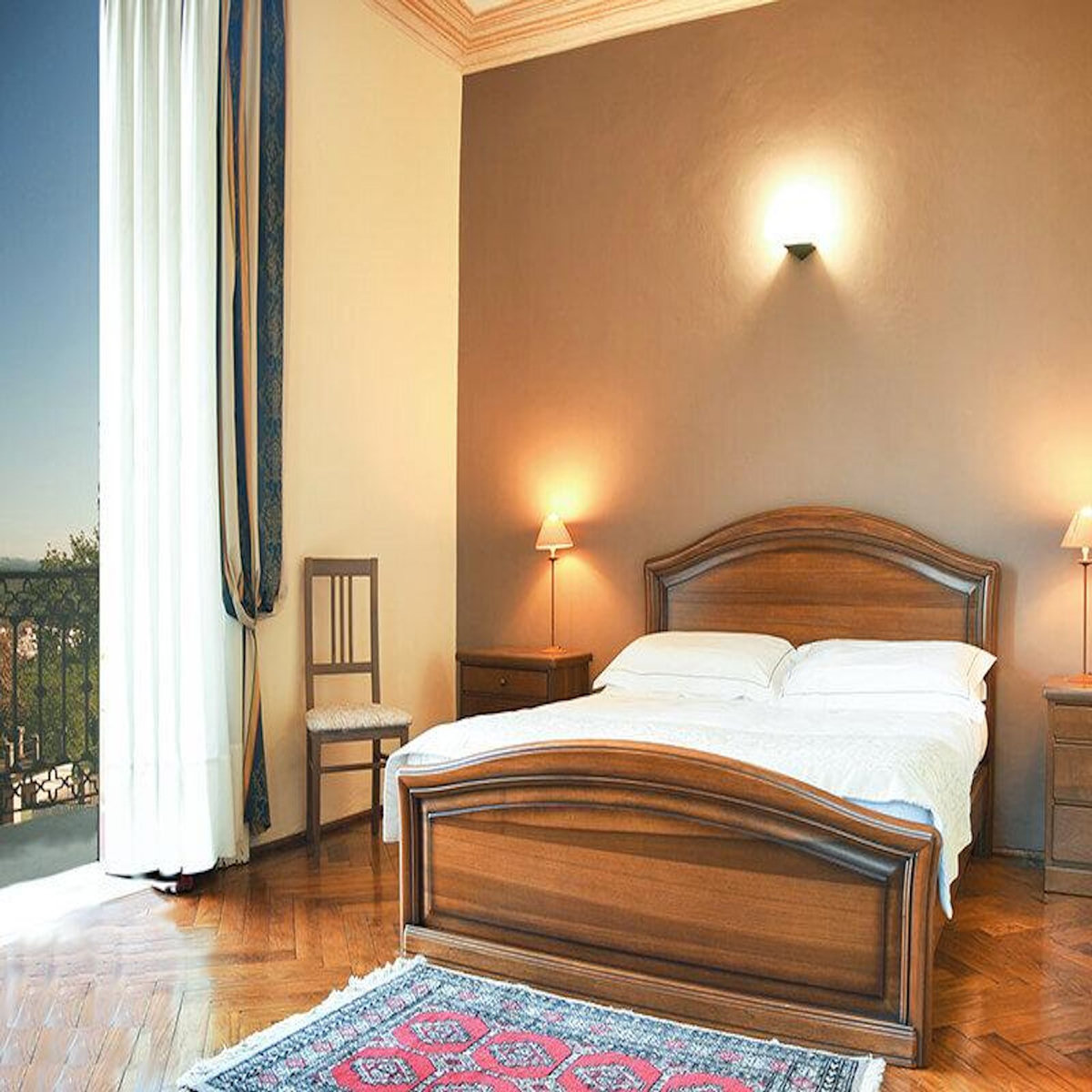 Smartbox Escapade entre meilleurs amis dans les plus belles villes - Coffret Cadeau Séjour