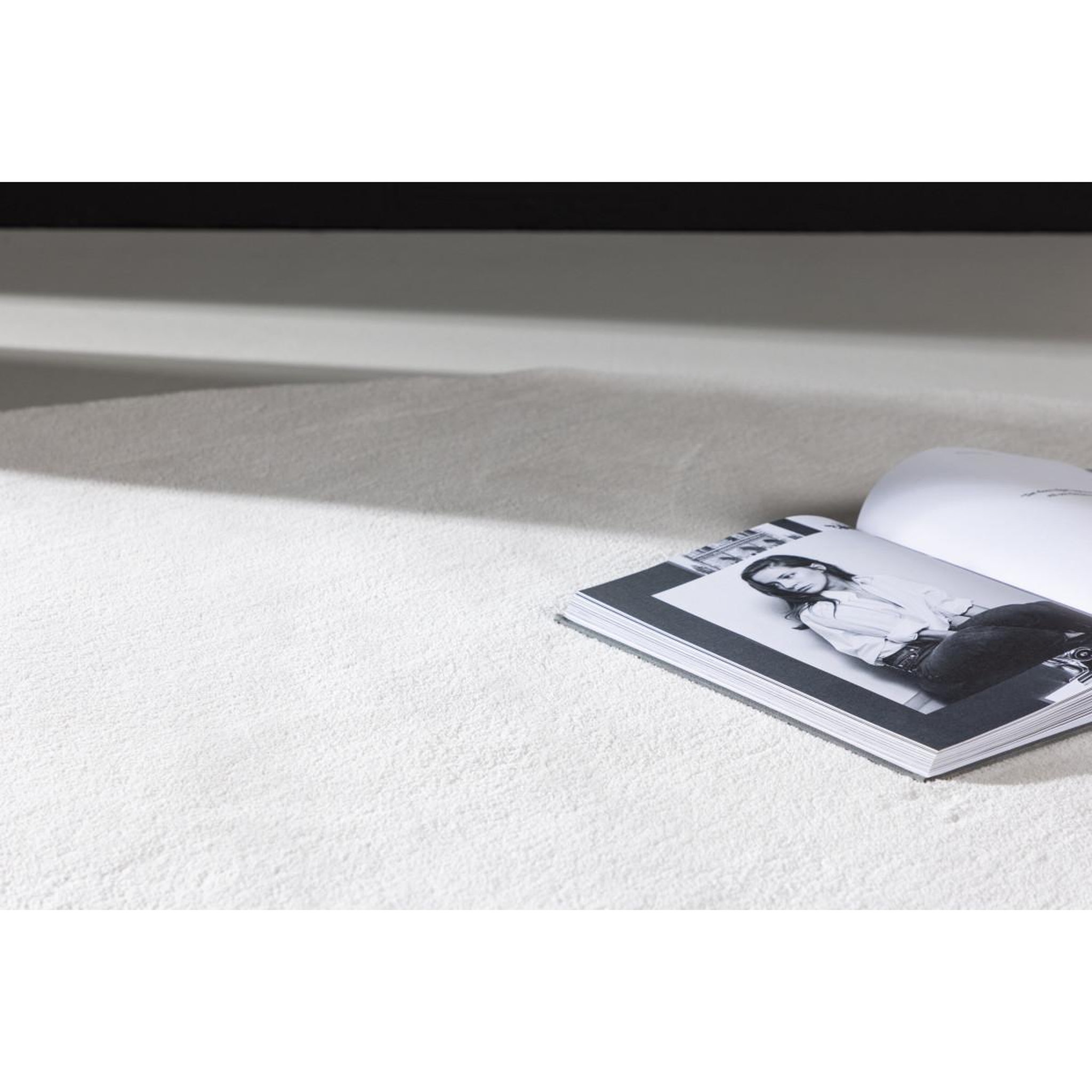 Voir la diapositive 6 : Paris Prix Tapis déco rond  nixie  200cm blanc