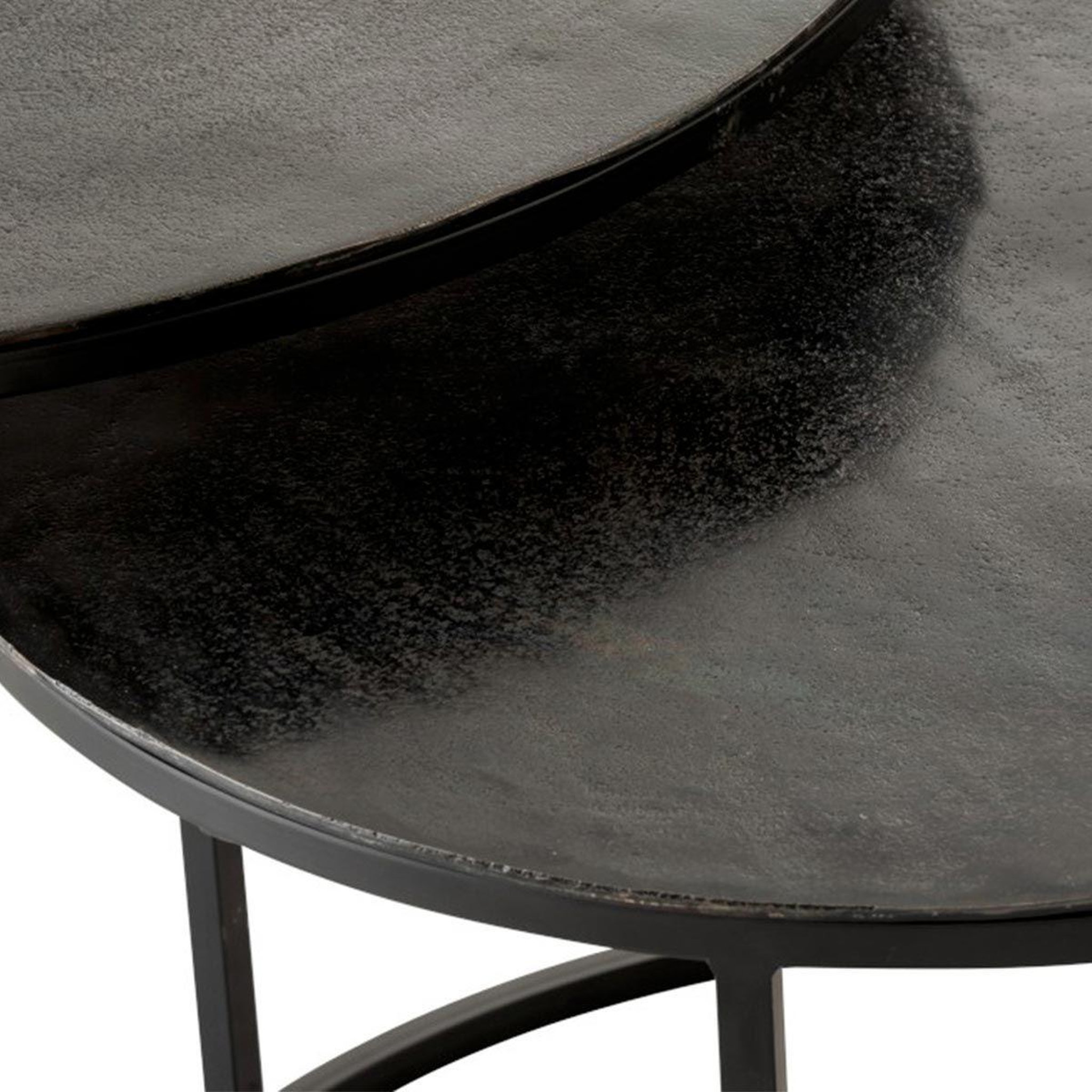 Voir la diapositive 4 : J-LINE Lot de 3 tables gigognes  oxidize  80cm noir