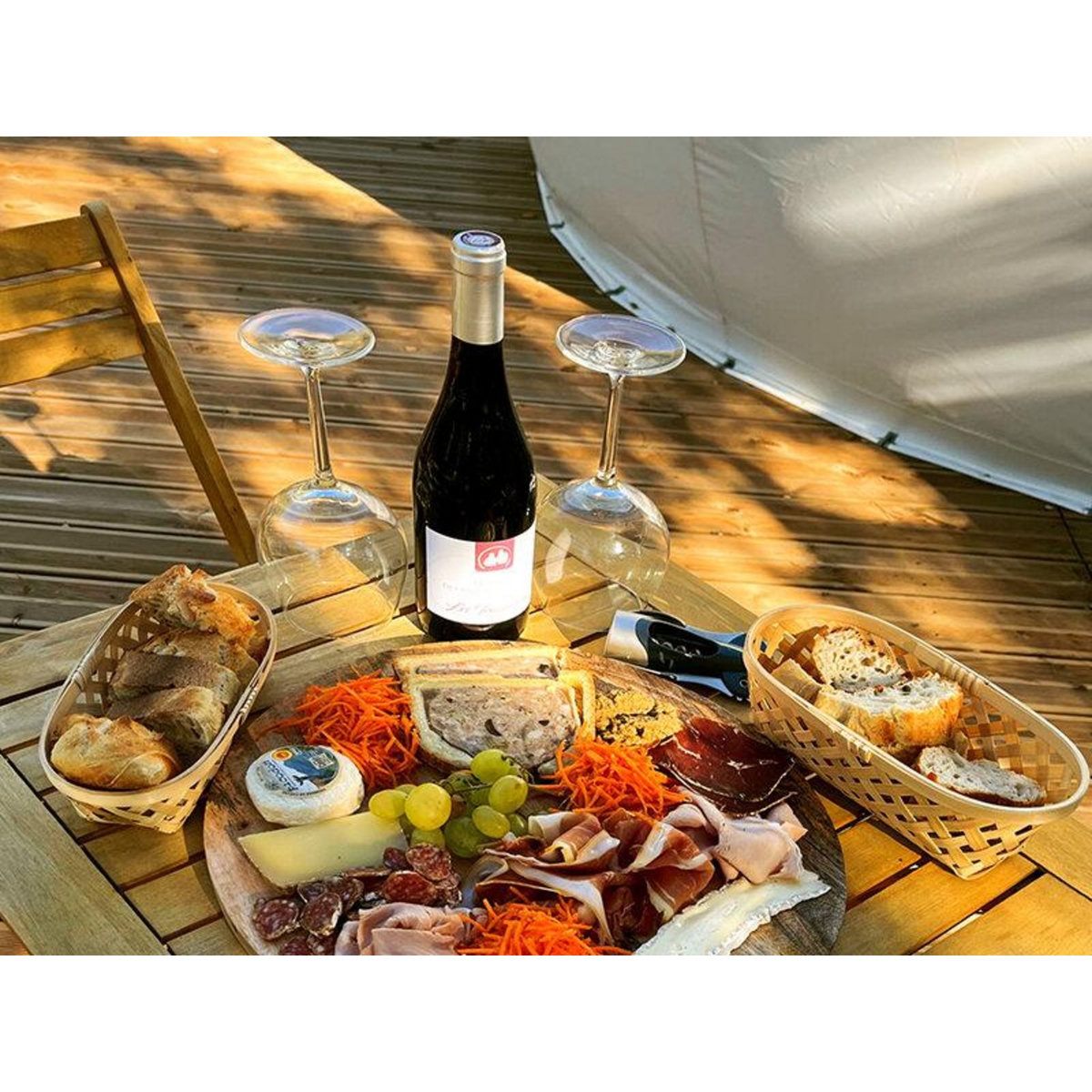 Smartbox Séjour de 2 jours en bulle avec apéritif près d'Avignon - Coffret Cadeau Séjour