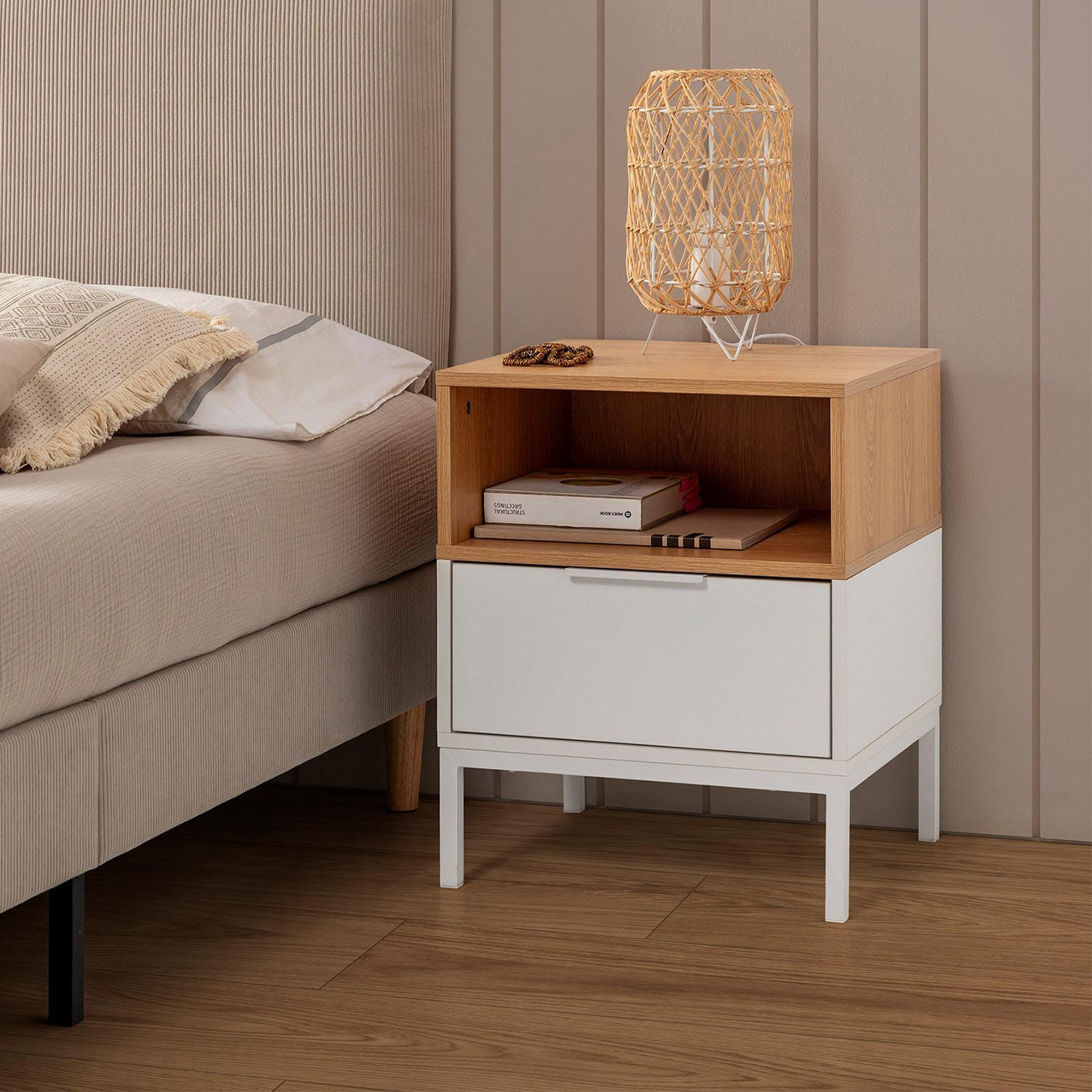 Voir la diapositive 2 : VS VENTA-STOCK Table de chevet Nieve 1 tiroir couleur Blanc