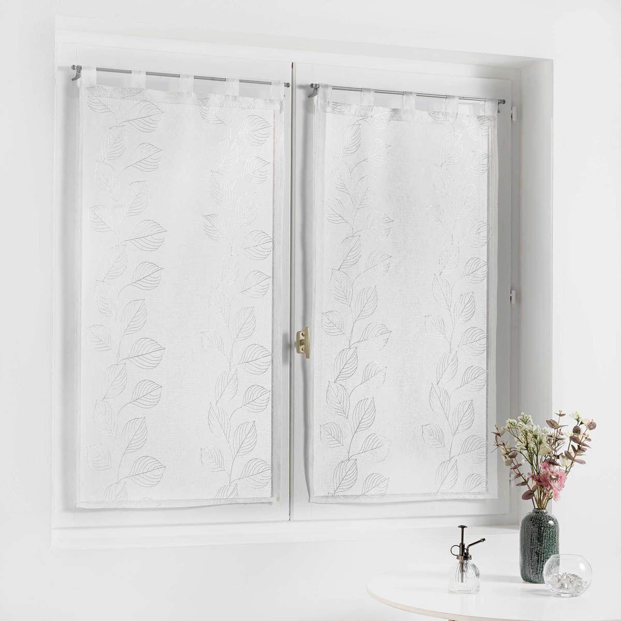 Voir la diapositive 3 : Douceur d'Intérieur Paire de voilages  edenia  60x120cm blanc